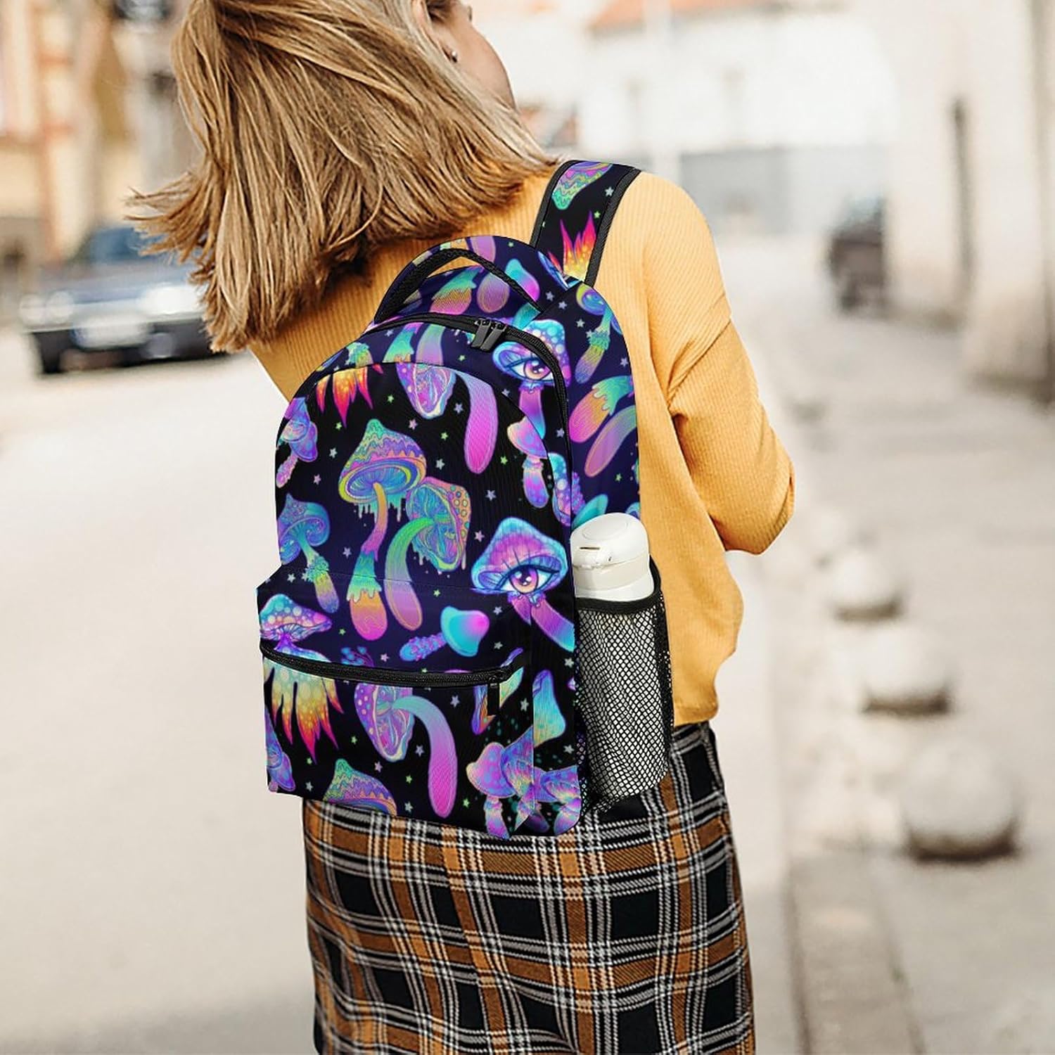 Mushrooms Psychedelic Lightweight Travel Backpack With Zipped Front Pocket Printed Laptop Bag Fashion Casual Daypack For Work, Hiking, Camping Unisex