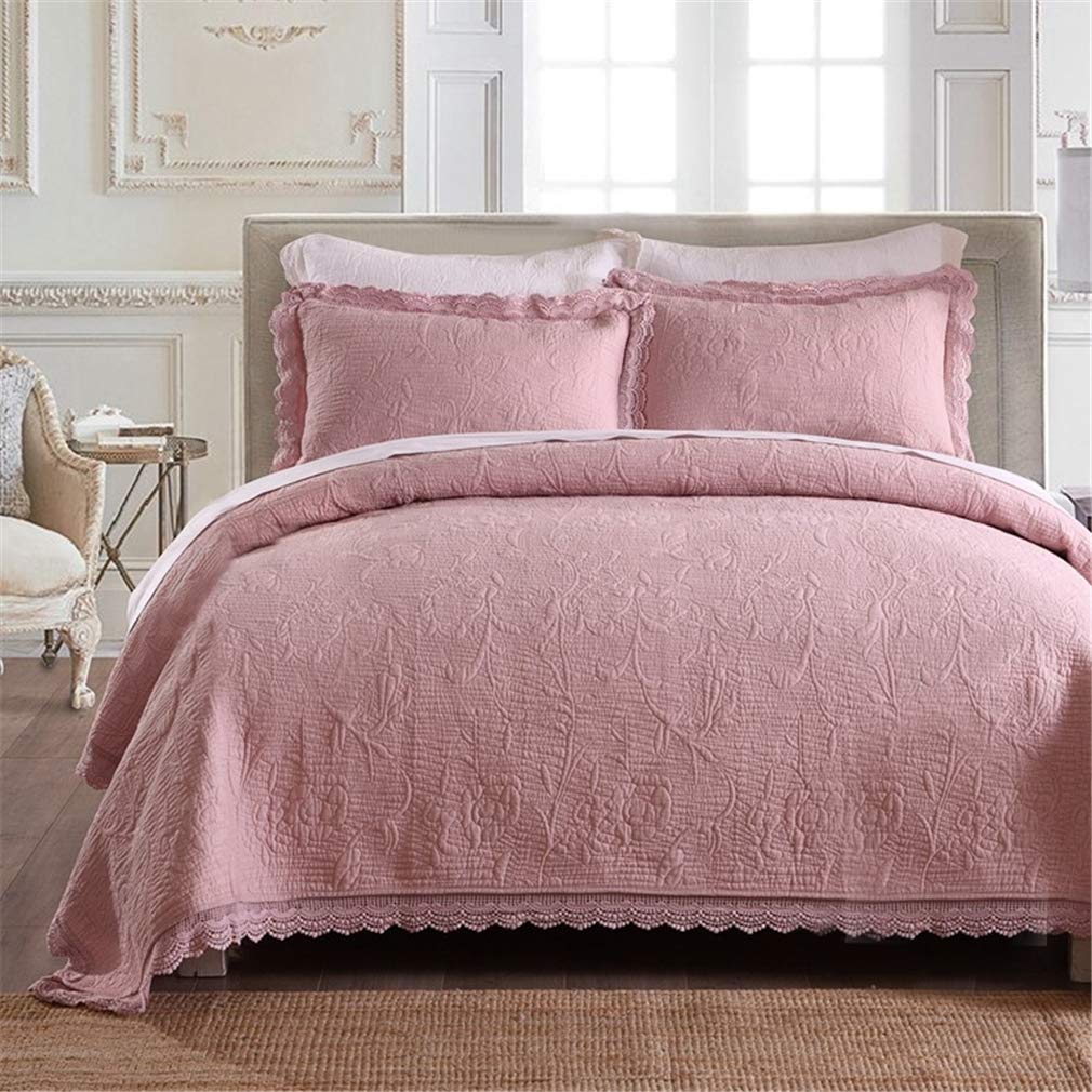Couvre-lit matelassé King Size pour une chambre parentale chaleureuse