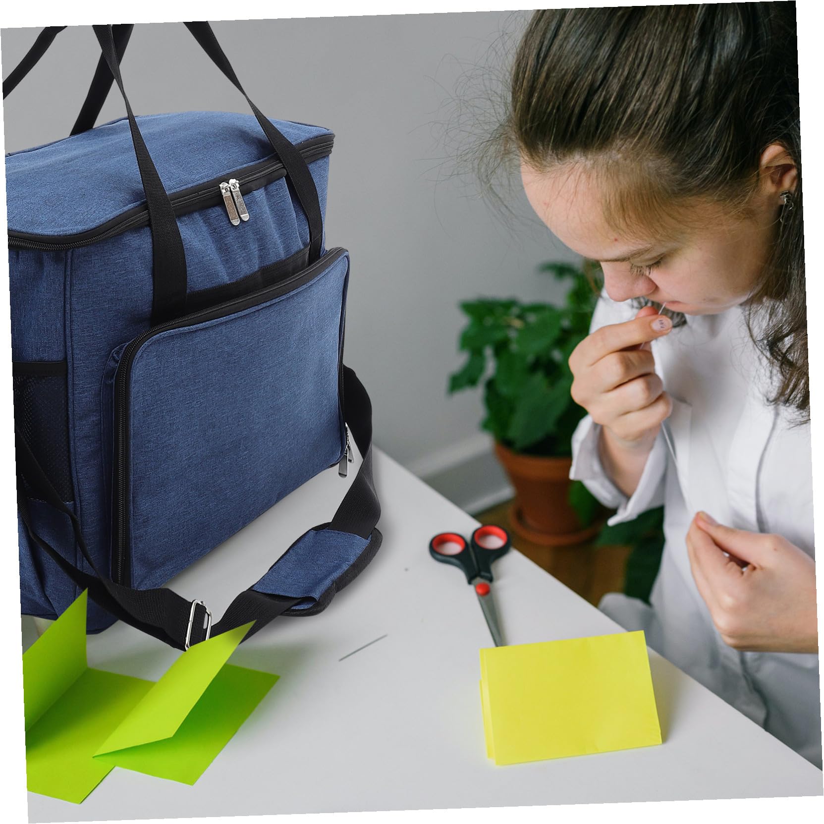 ORFOFE Sac de Rangement Résistant pour Machine à Coudre Tissu Oxford Pochette Multifonction avec Compartiments Multiples Portable et Ergonomique Bleu