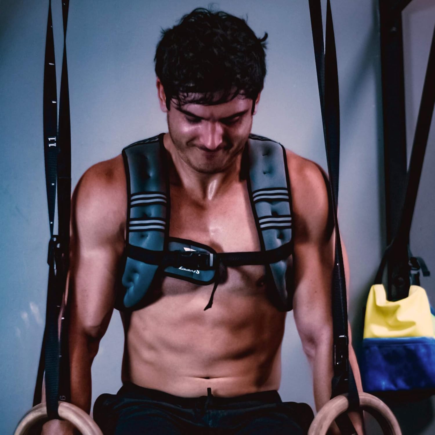 ZELUS Weighted Vest, 6lb/8lb/12lb/16lb/20lb/25lb/30lb Weight Vest with Reflective Stripe for Workout, Strength Training, Running, Fitness, Muscle Building, Weight Loss, Weightlifting : Sports & Outdoors