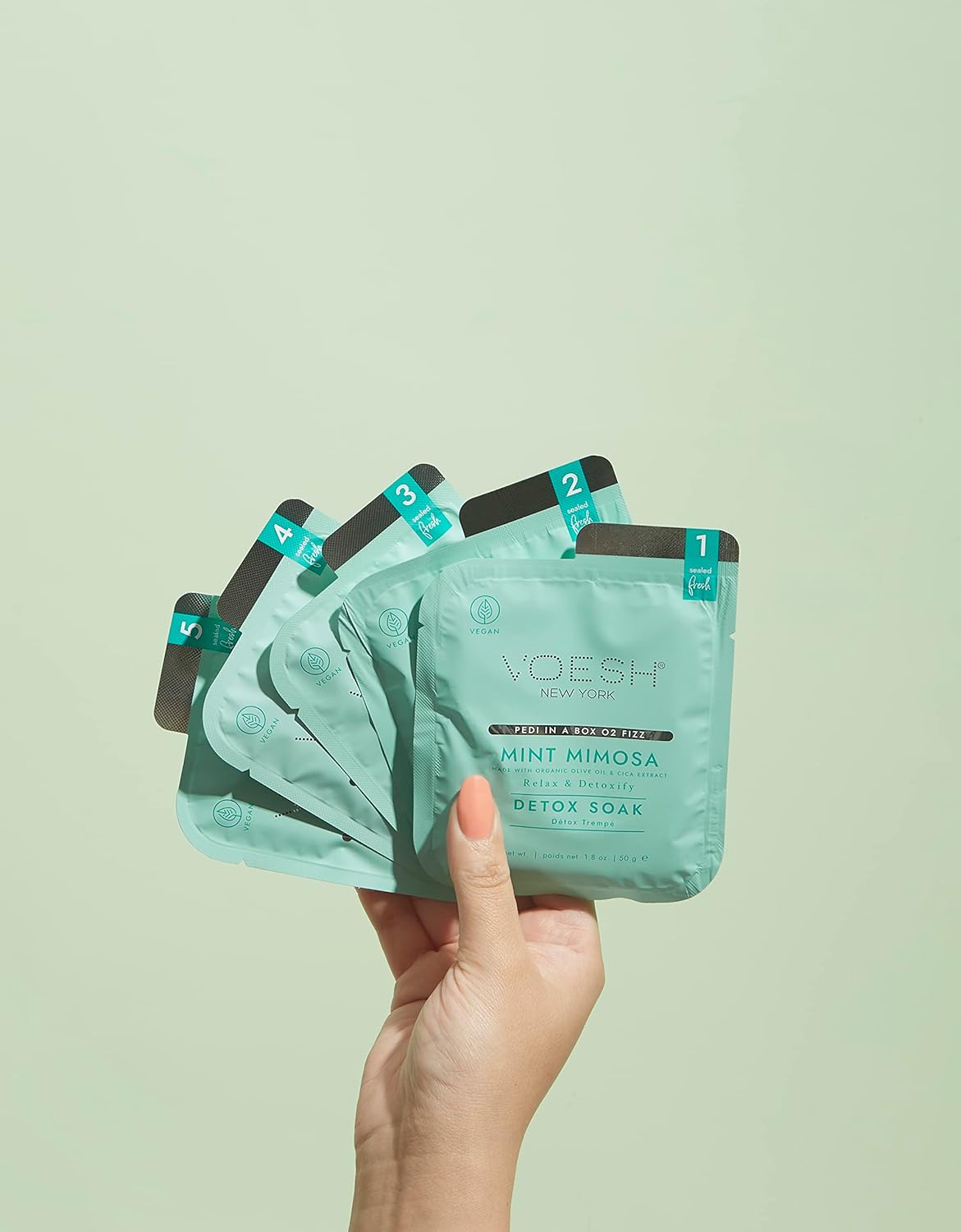 VOESH Pedi in a Box O2 Fizz, 2 Pack Mintmosa, Detoxifying Spa Pedicure, DIY Pedi, At-Home Pedi, Pedi in a Box, Spa Foot Treatment, Vegan Beauty, Foot Detox, Pedicure Prep - Image 2