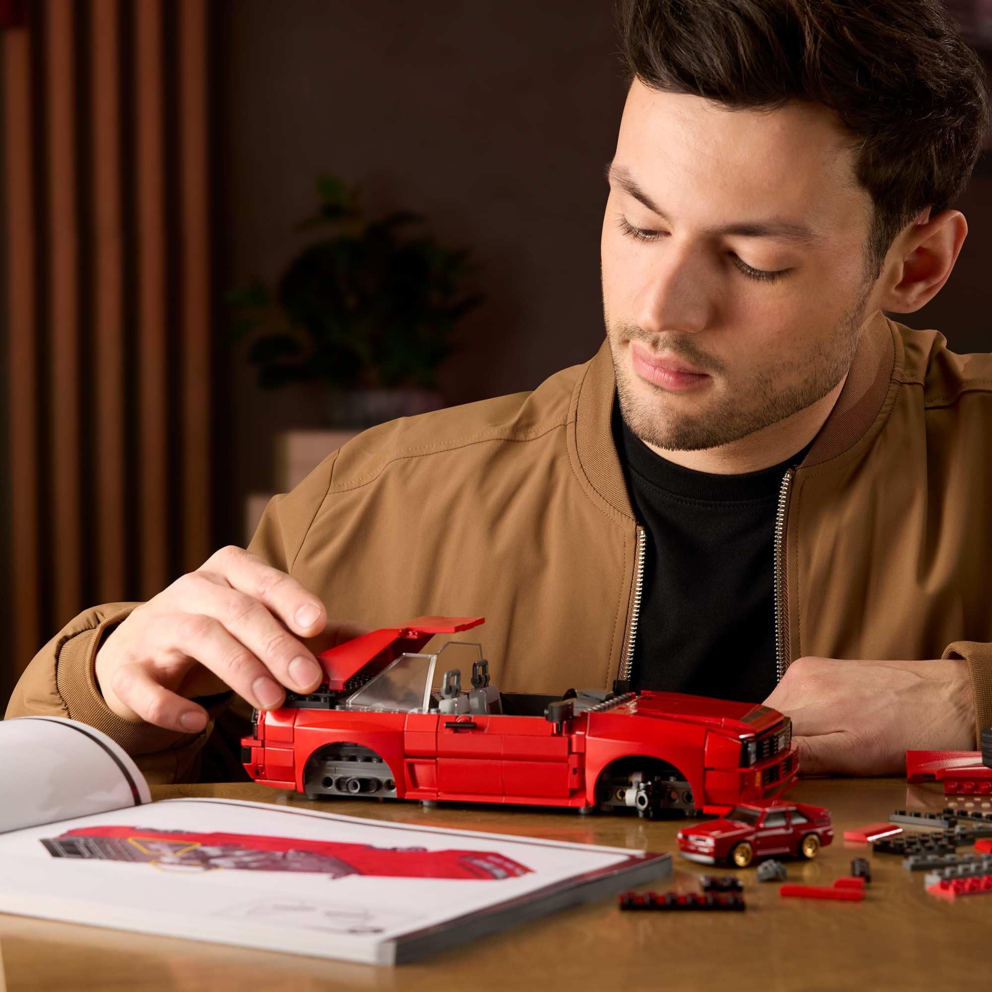 Mattel Brick Shop Hot Wheels Elite Series ’84 Audi Sport Quattro Klocki | Samochód do zbudowania, realistyczne detale i wyjątkowe naklejki, zestaw konstrukcyjny dla kolekcjonerów i dzieci 10+, JLK39