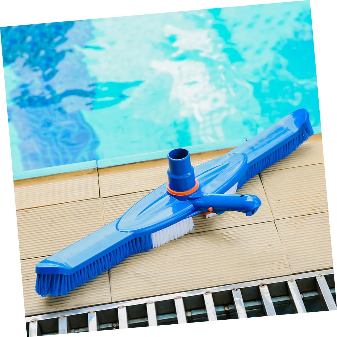 Brosse de Nettoyage pour Piscine avec Poils Plastique Brosse Robuste pour Murs et Sols pour Divers Surfaces Extérieures