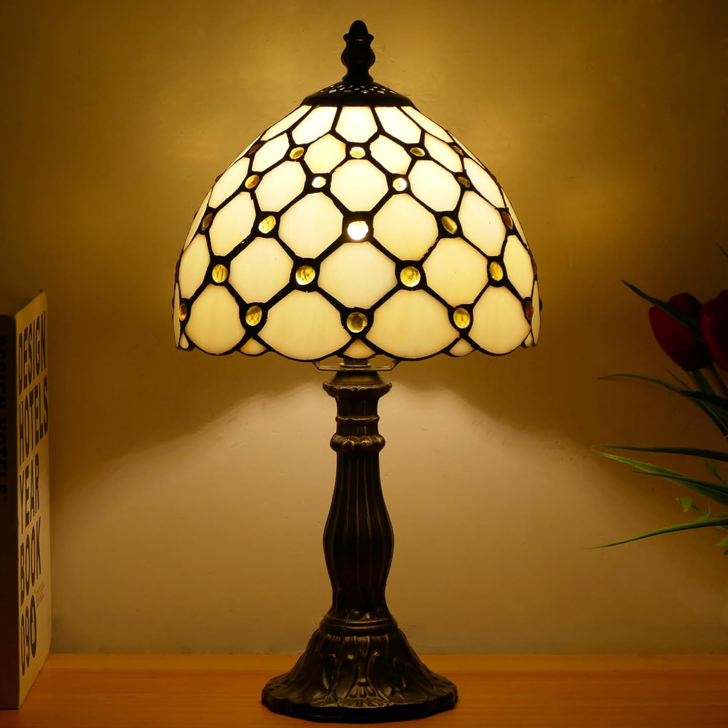 Small Tiffany Lamp Mini Stained Glass Table Lamp Cream Amber Pearl Style Bedside Accent Lamp Memory Sympathy 8X14.5 Inch