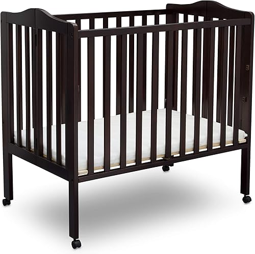 Delta Children Mini cuna portátil plegable con colchón de 1.5 pulgadas, certificado Greenguard Gold, chocolate negro