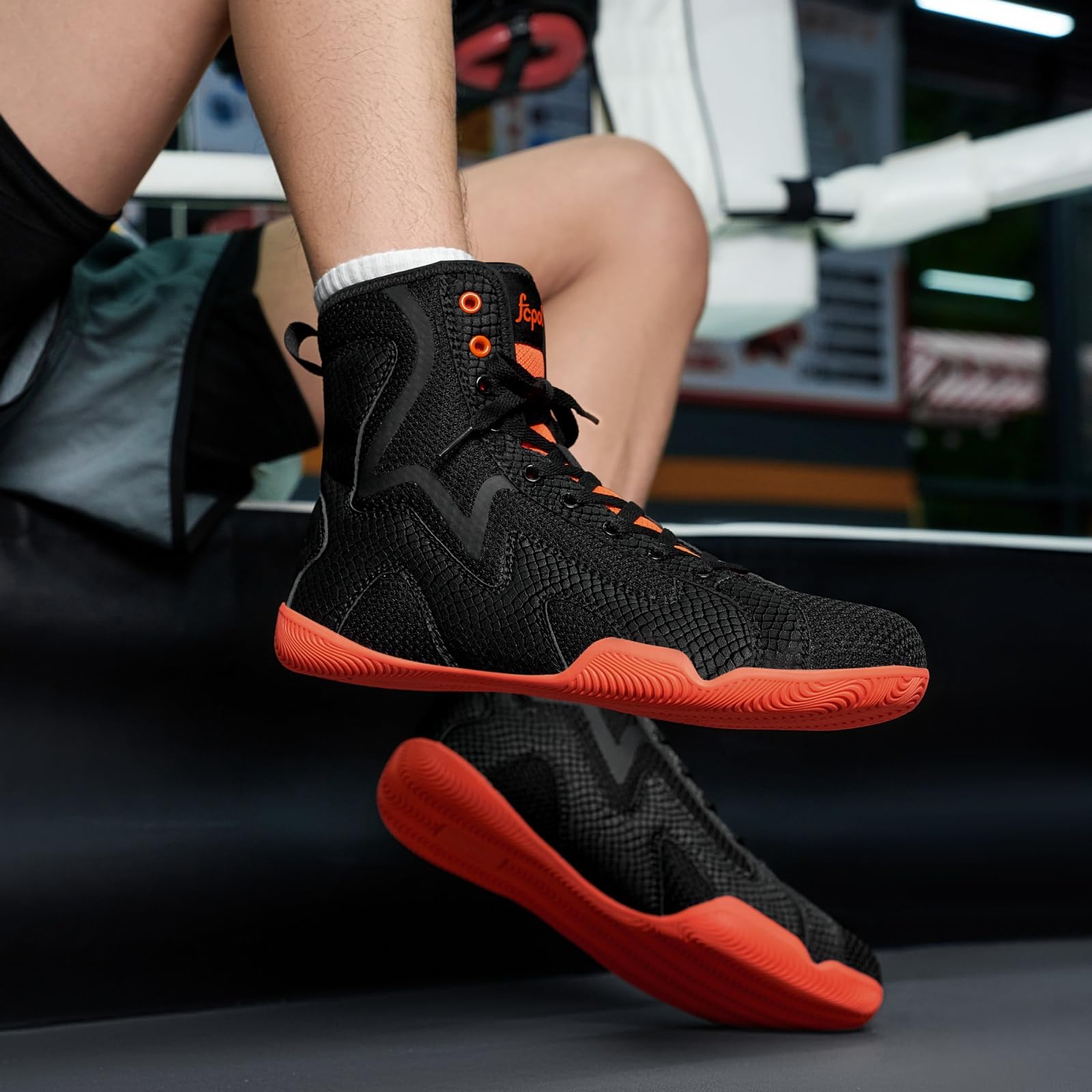 Zapatillas Boxeo Hombre Zapatillas Lucha Libre para Jóvenes con Soporte El Tobillo Suela Antideslizante Caña Alta para Sentadillas Fitness Y Entrenamiento Cruzado
