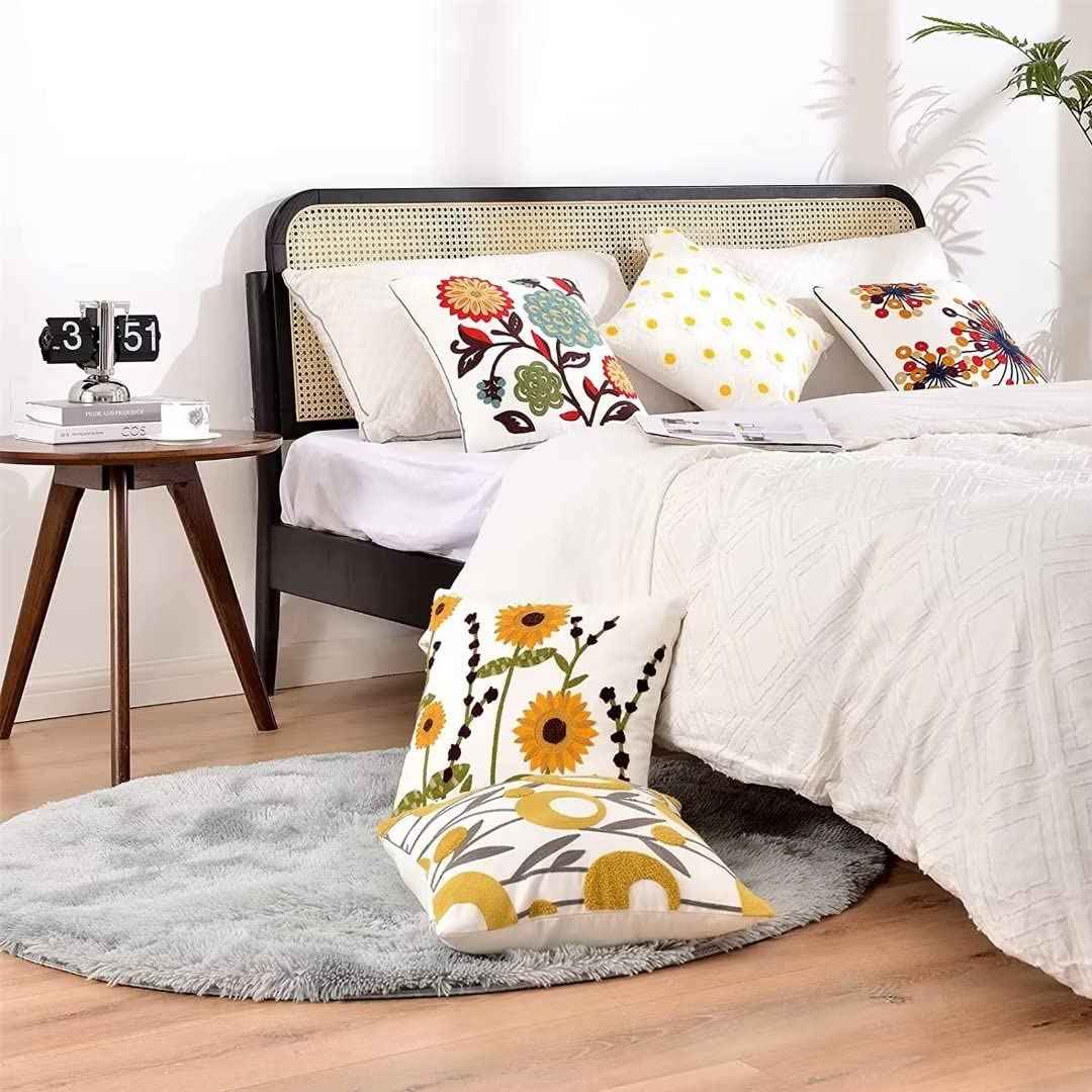 EIMOPE Lente bloemenkussenhoezen 45 x 45 cm tuinborduurwerk, bloem decoratieve kussenhoezen katoenen linnen kussenslopen voor sofa, bank, tuin, terrasdecoratie, set van 4
