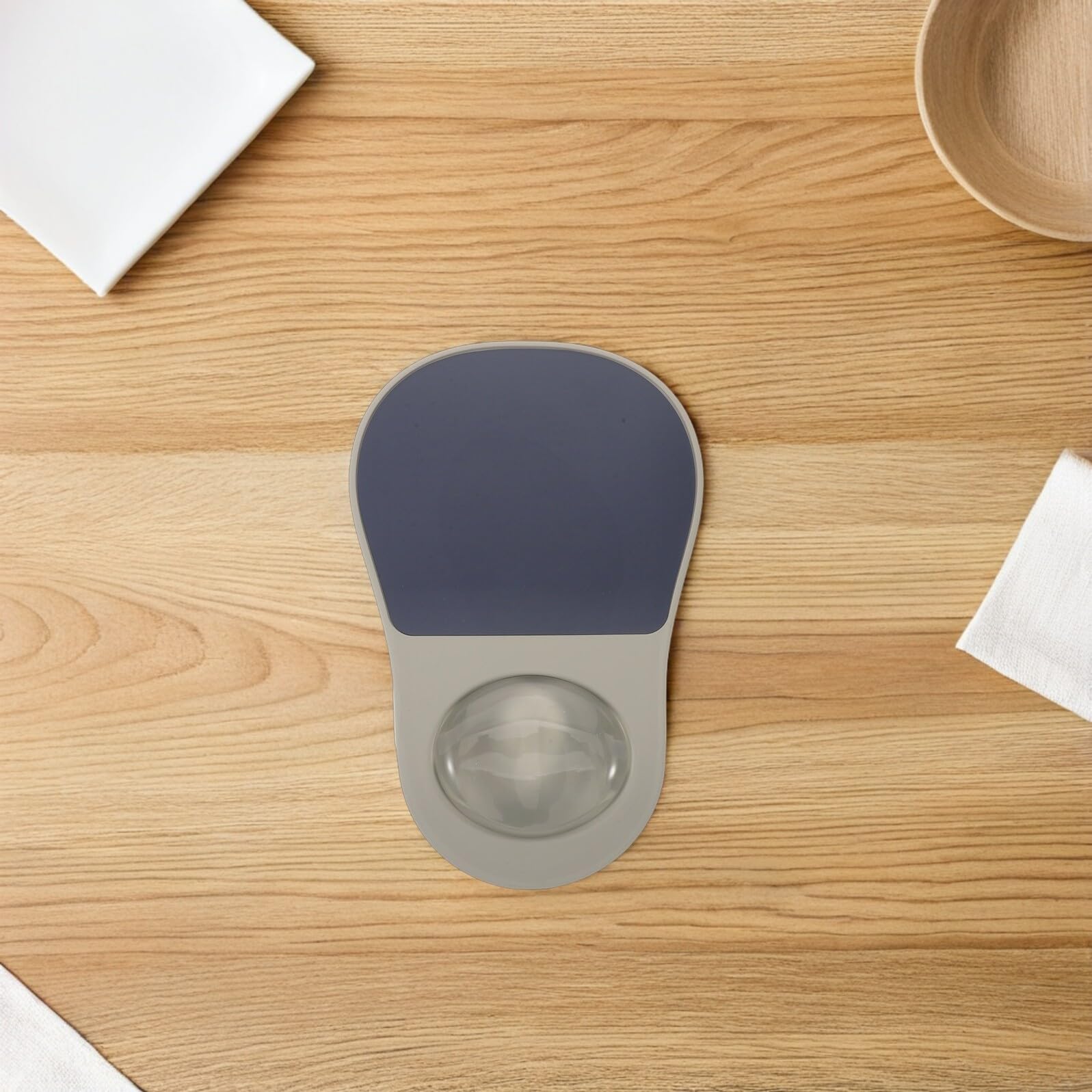 Tappetino per Mouse con Poggiapolsi in Silicone Ergonomico, Supporto per Polso Antiscivolo per Computer da Scrivania, Comfort Prolungato per Ufficio, Gaming e Lavoro al PC
