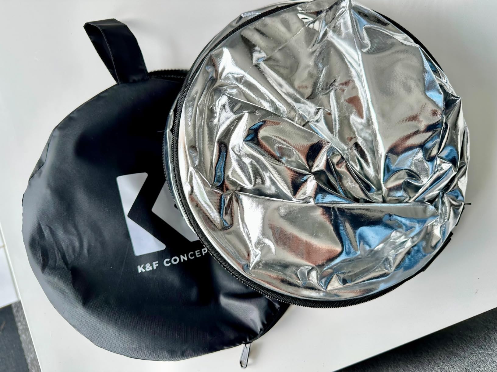 Kompakt und mehrfach reflektierend