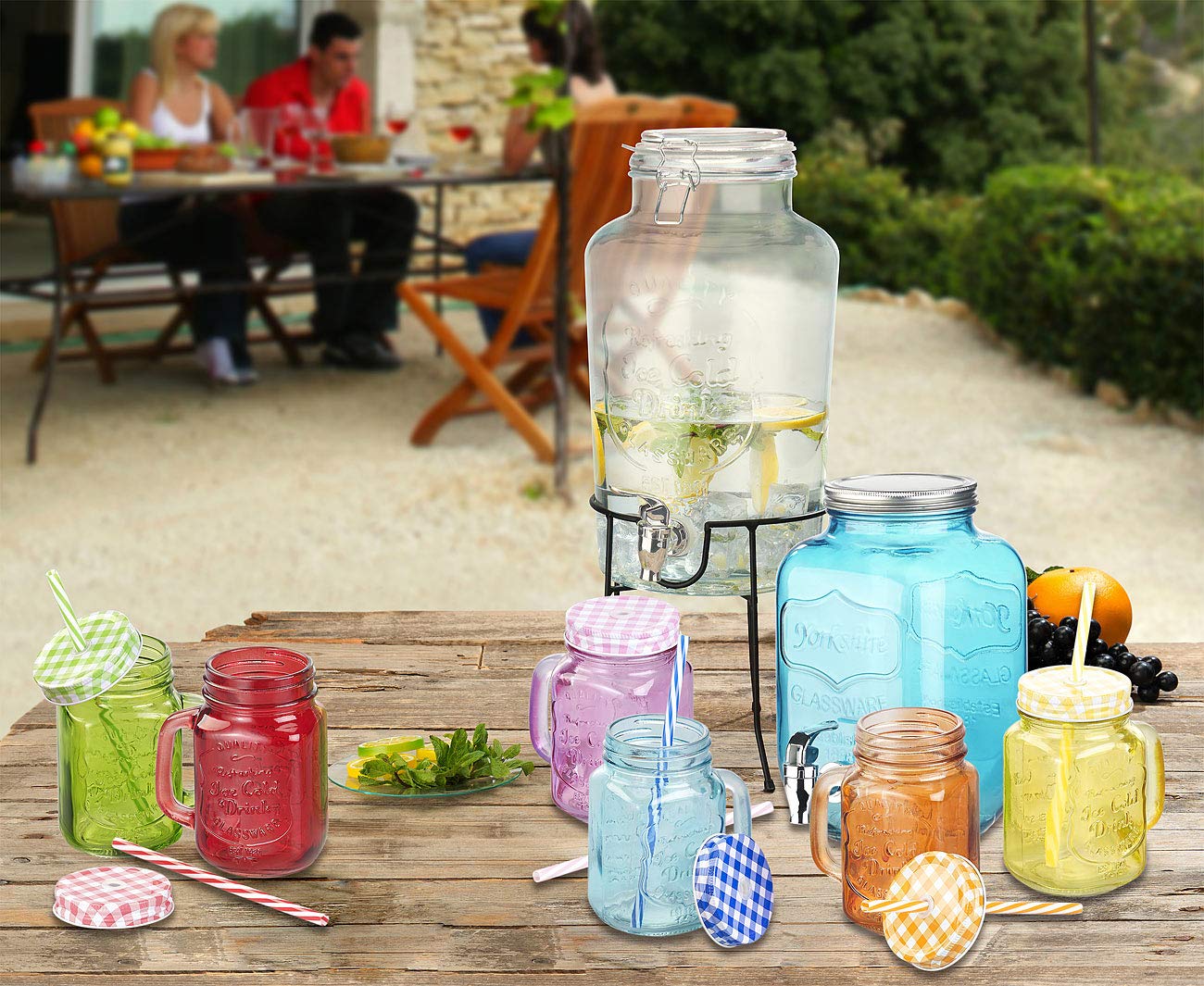 PEARL Trinkglas-mit-Deckel-Set: 2er-Set Getränkespender mit 6 Gläsern, 4 l & 6,5 l, Einmachglas-Look (Zapfhahnflaschen, Wassergläser, Bier)