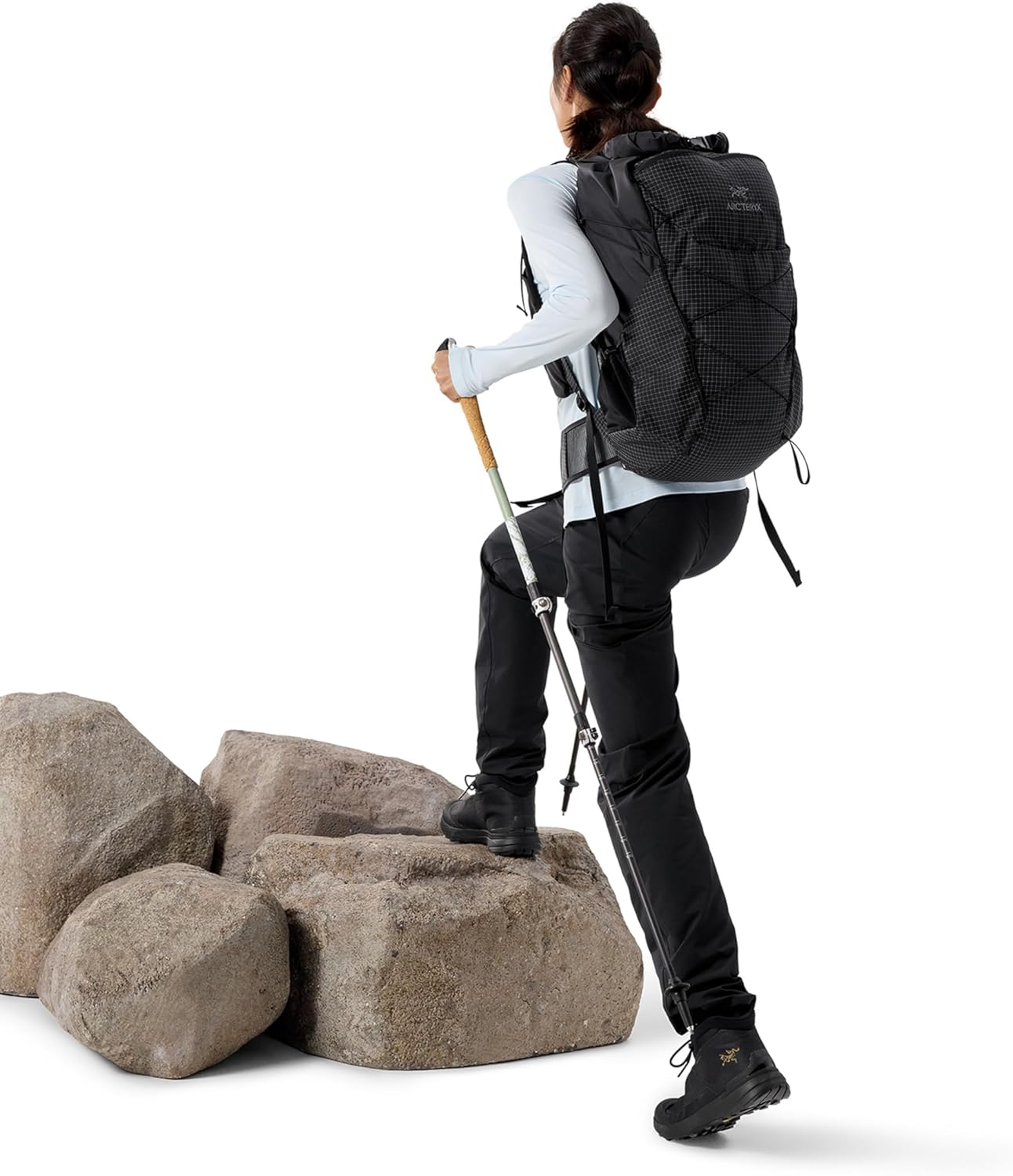 Arc'teryx Aerios 35 Backpack | Precision-Fit Ultralight 35L Hiking Pack | Black, Regular