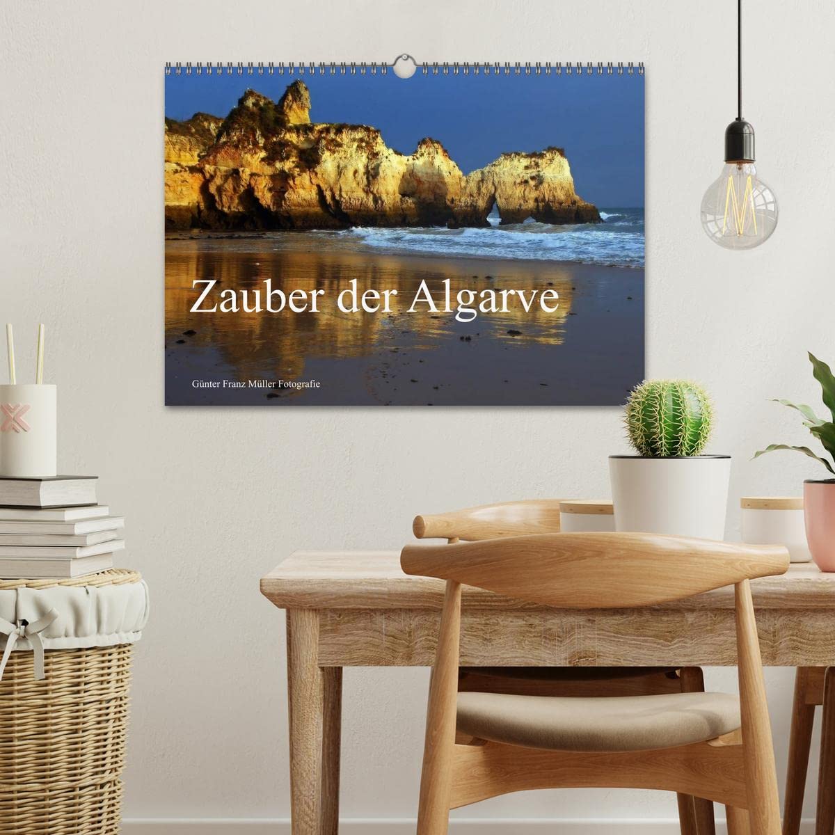 Zauber der Algarve (Wandkalender 2026 DIN A3 quer), CALVENDO Monatskalender: Küstenlandschaften und Orte an der Felsenalgarve in leuchtenden Farben.
