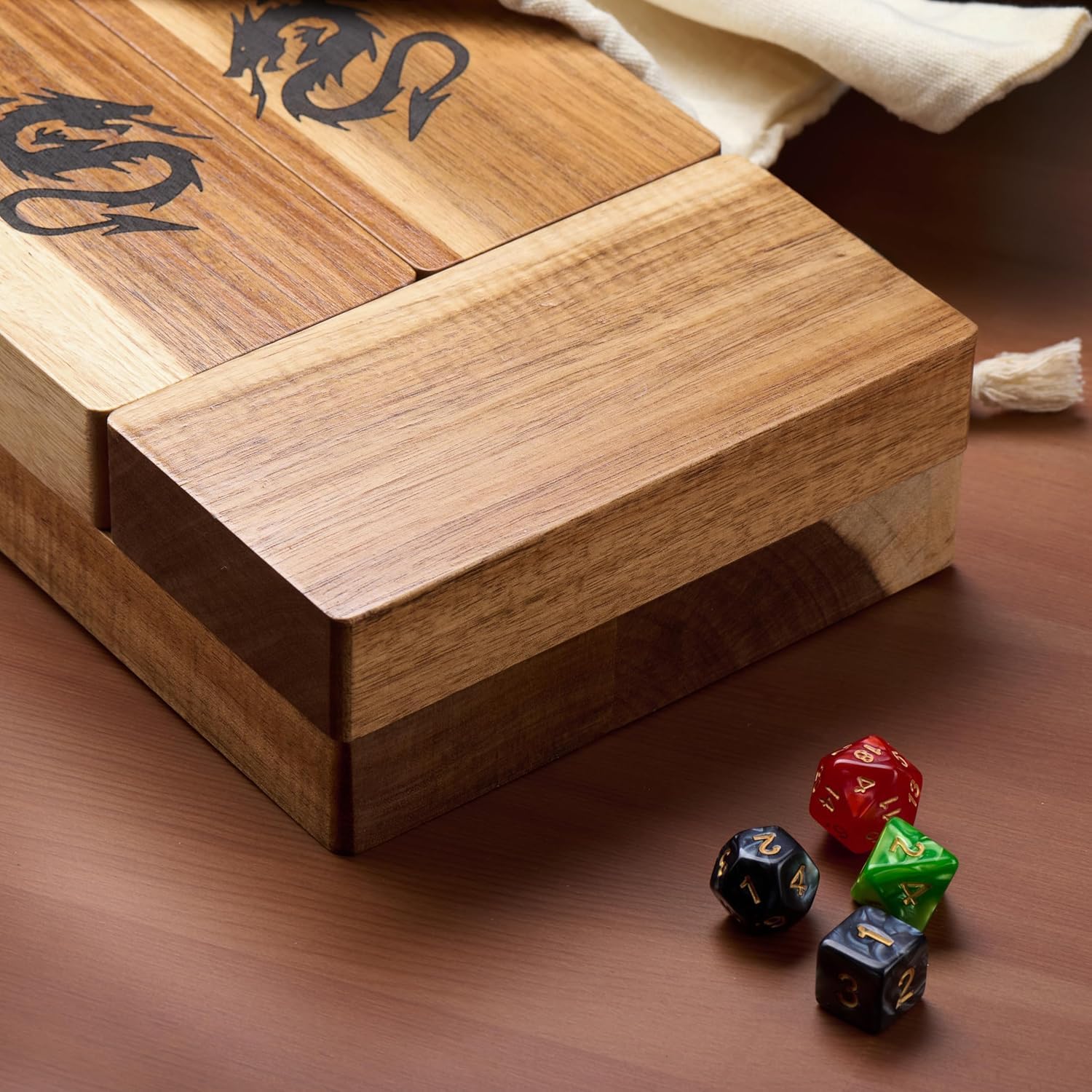 Tapeera Torre de Dados magnética de Madera con Bandeja para DND - Torre portátil con cámara de Dados, rodante para Juegos RPG y Mesa - Accesorios Mazmorras y Dragones