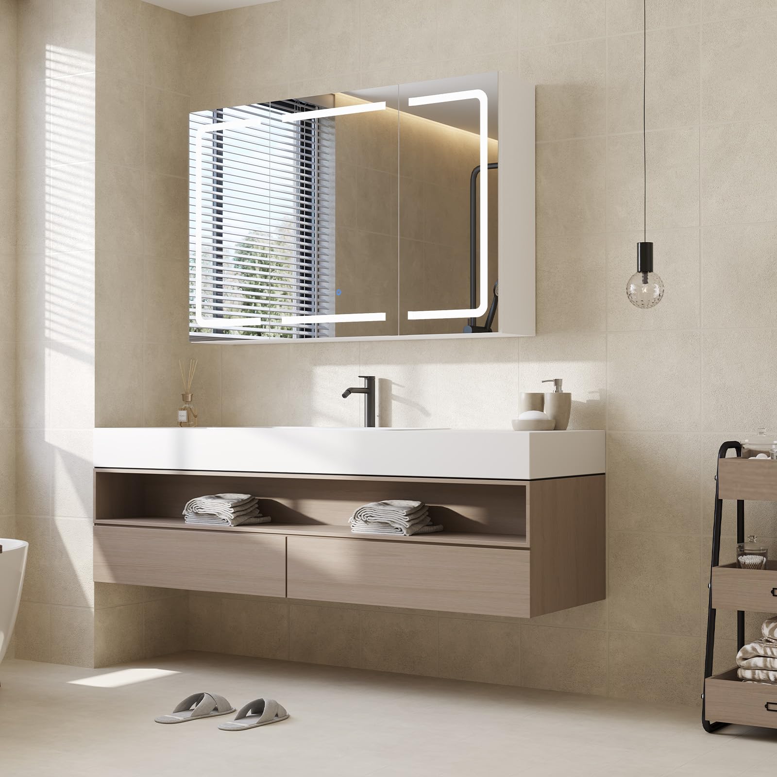 DICTAC Spiegelschrank Bad mit Beleuchtung und Steckdose Badezimmerschrank mit Spiegel und Verstellbarem Regal,Badschrank mit 3 Türen,Wandschrank,Hängeschrank,3 Farbtemperatur Dimmbare,80x60x16cm,Weiß