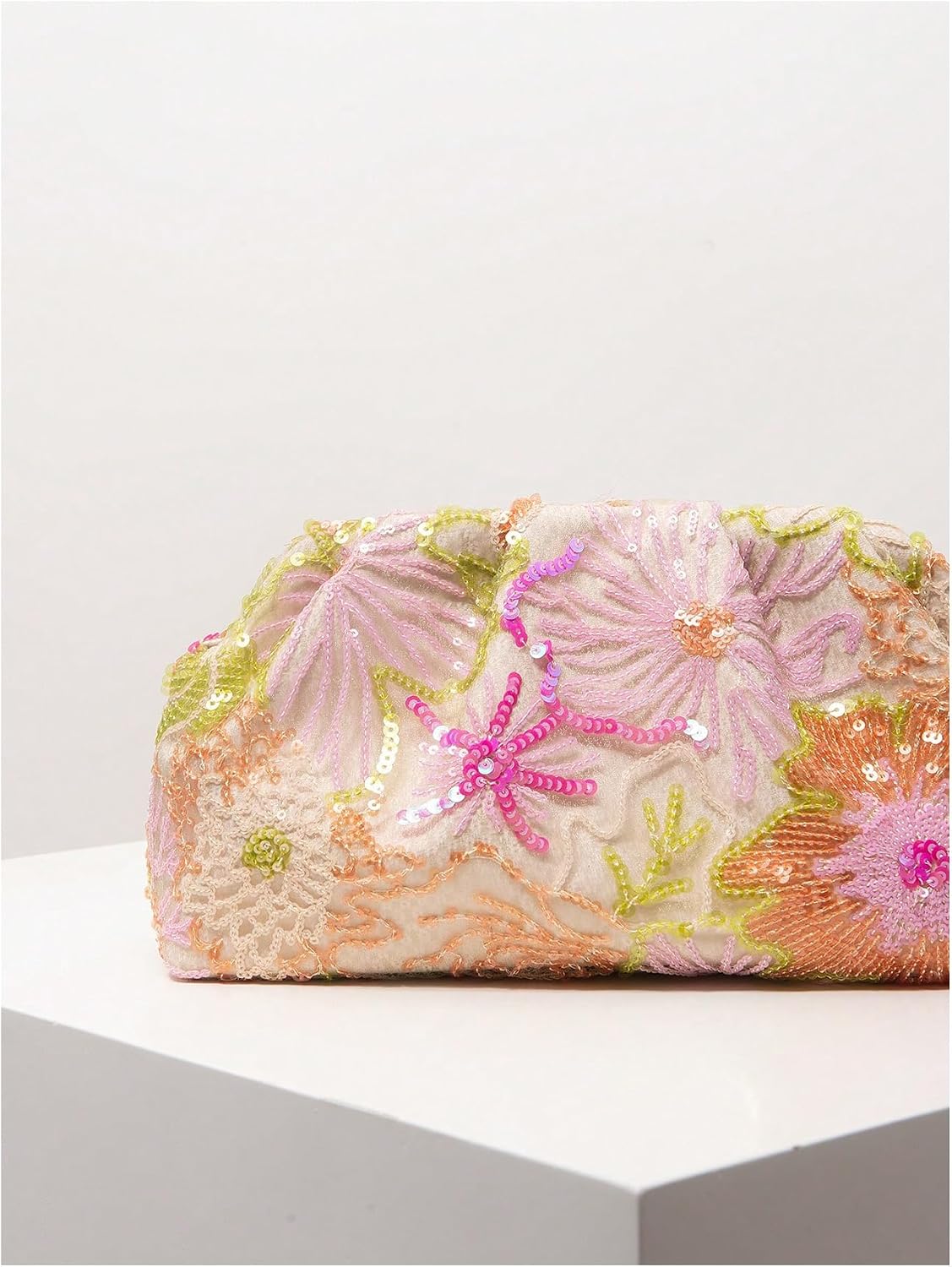 OYOANGLE Women's Sequin Floral Embroidered Clutch Purses