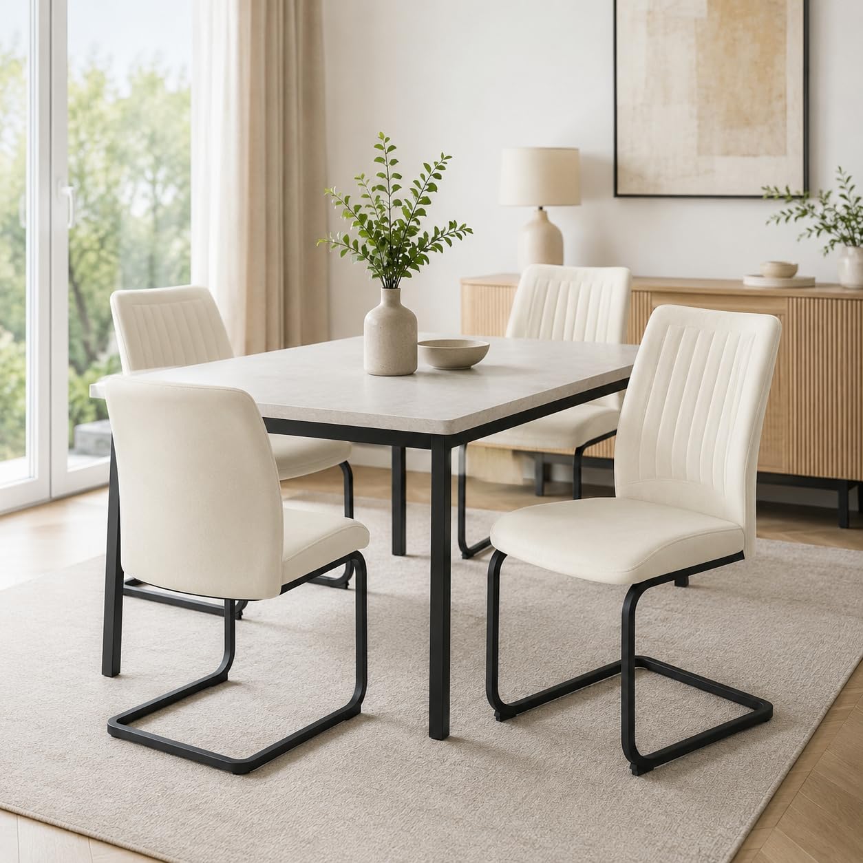JIEXI Esszimmerstühle 4er Set Beige, Freischwinger Schwingstuhl aus Samt mit schwarzem Metallgestell, gepolsterter Küchenstuhl ohne Armlehnen mit hoher Rückenlehne für Esszimmer Küche
