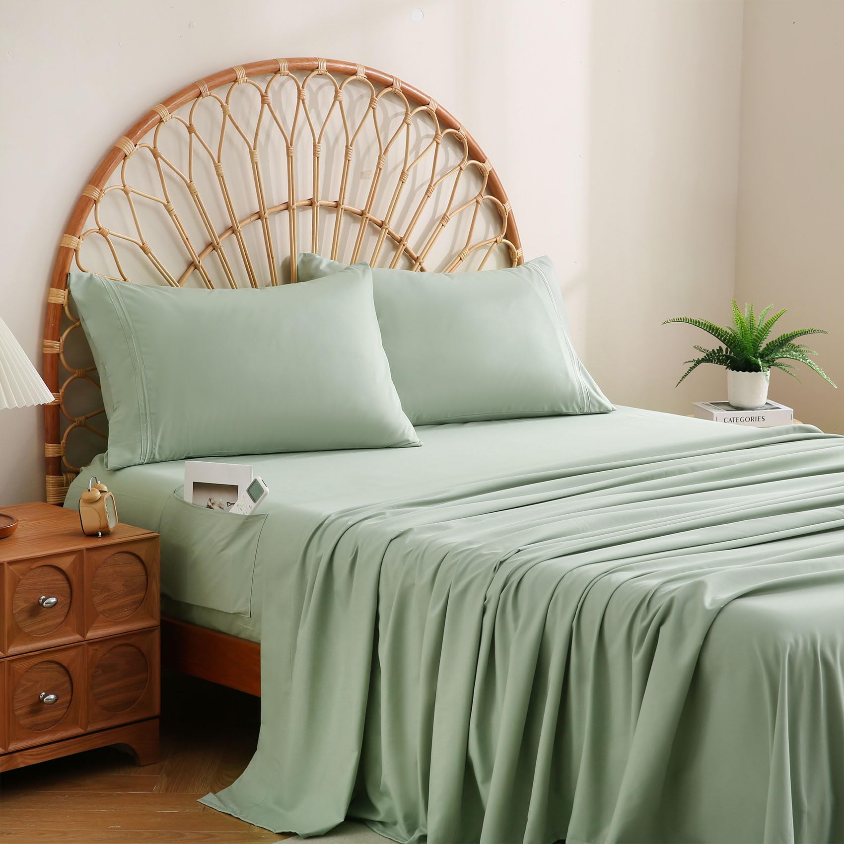 JSD Sage Green Full Sheet Set with Side Pocket Corner Straps, 4 Piece Soft Microfiber Bed Sheets Extra Deep Pocket