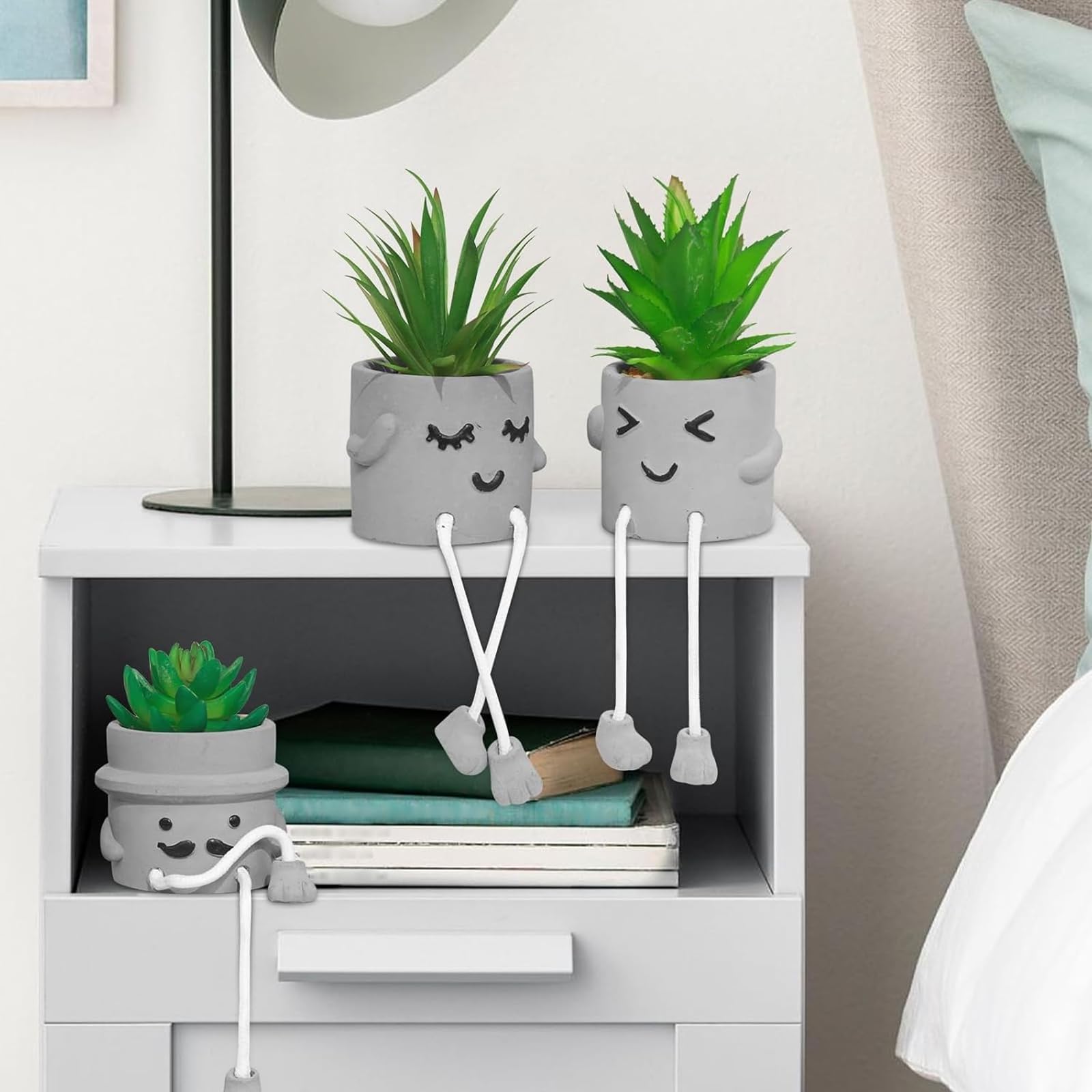 MAKHOT Lot de 4 Plantes succulentes artificielles créatives avec Pot de Ciment, Petites Plantes Grasses artificielles pour décoration de Salle de Bain, Mini Plantes succulentes Mignonnes à Suspendre