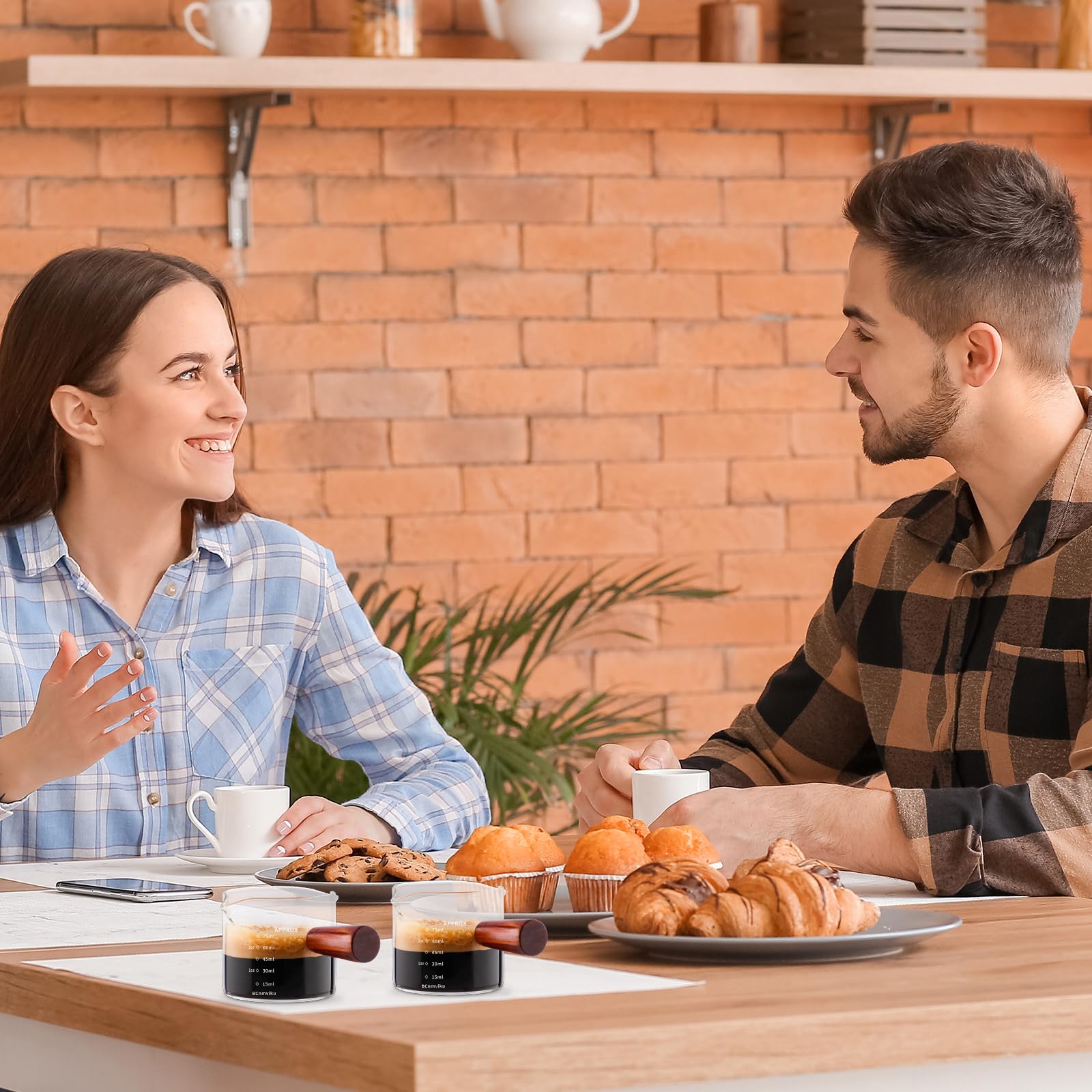 BCnmviku Misurino Per Caffè In Vetro Con Doppio Beccuccio E Manico In Legno - 75 Ml, Per Latte Ed Espresso