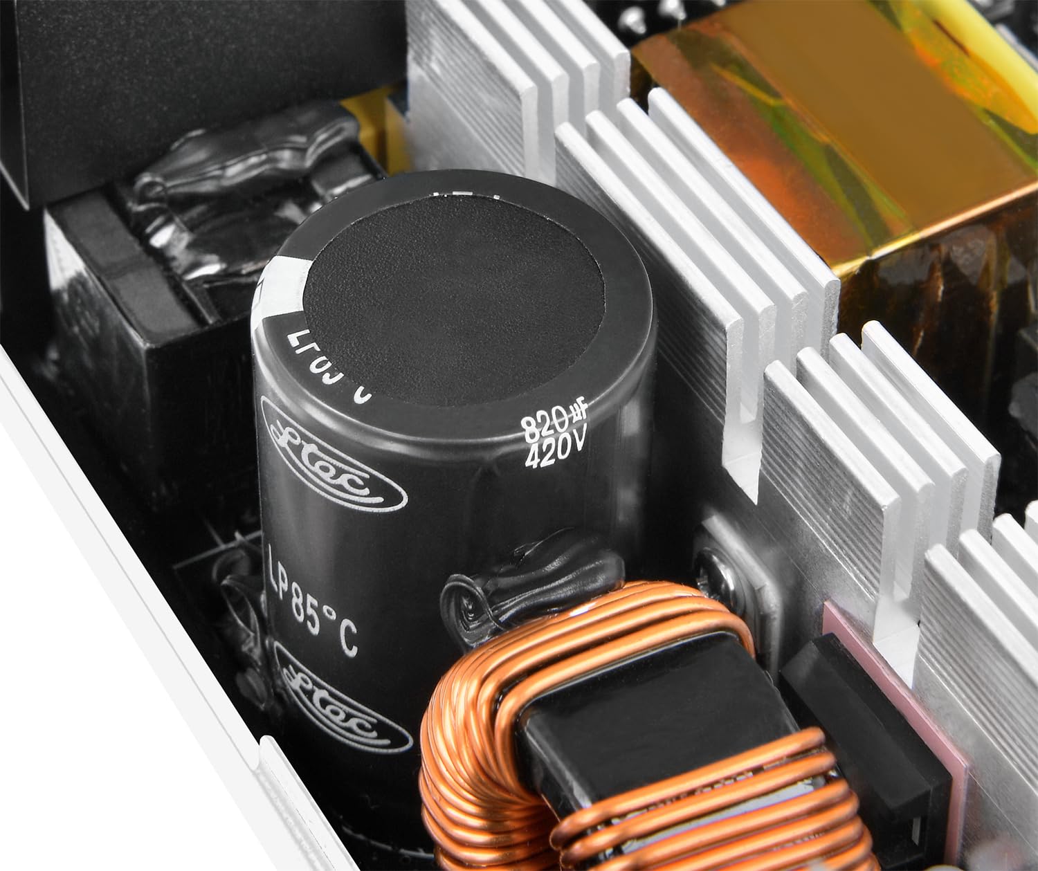 Thermaltake Toughpower GT 1200W | ATX 3.1 | PCIe 5.1 | 80+ GOLD | Modular | Snow