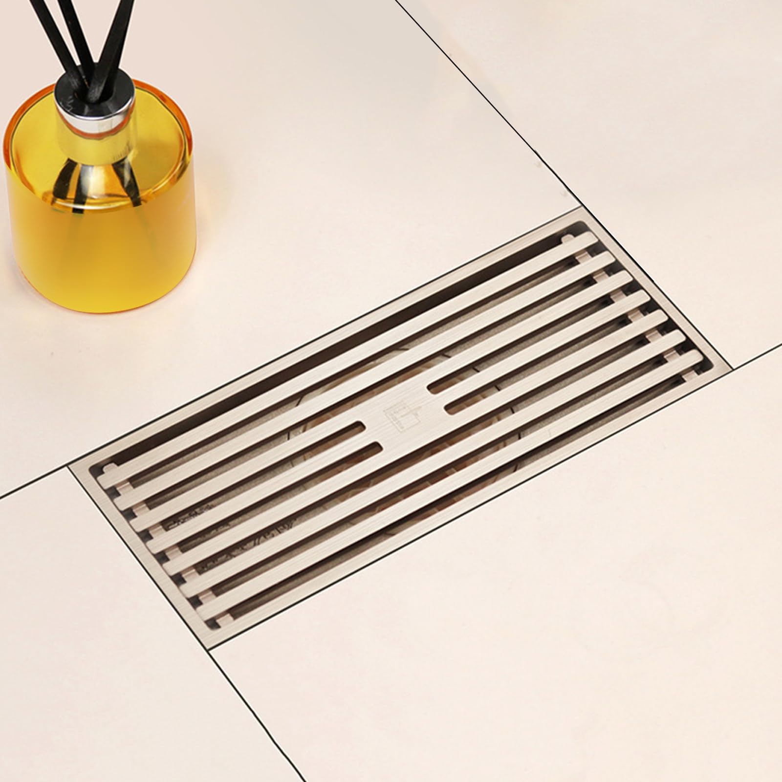 Billg Desagüe de Piso de Ducha, Sumidero Ducha con Sifón y Filtro, Filtro de Latón for Desagüe de Suelo de Agua de Baño, Vintage Drenaje del Piso del Baño para WC Lavabo Jardín Baño Ducha Cuarto