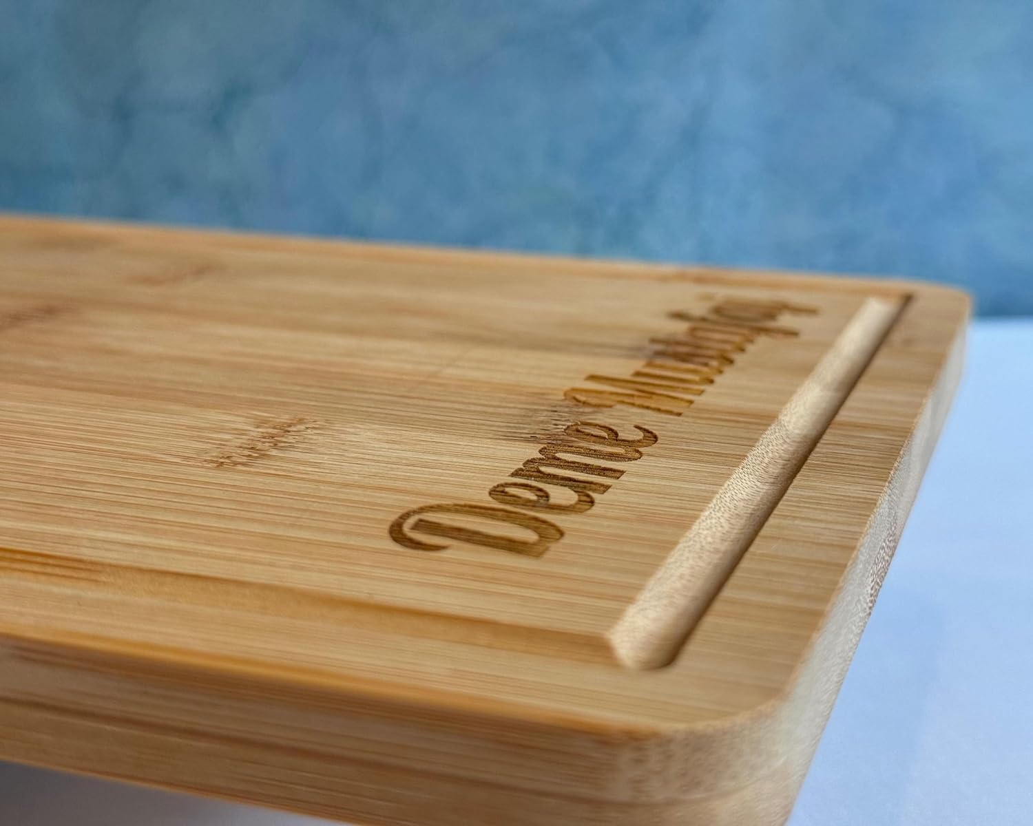 Personalized Charcuterie Cutting Board - Family Cutting Board - Unique Kitchen Board - Charcuterie Board for Christmas, Birthday gifts for Dad (Bamboo white handle)