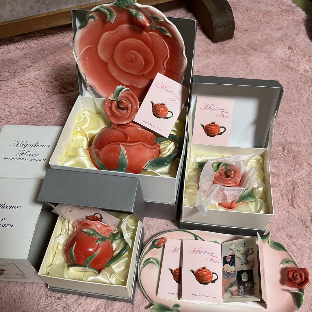 ふか様新品華麗なる立体陶翔舞千　マイセン MEISSEN 陶翔舞千 華麗なる花コレクション すずらん カップ