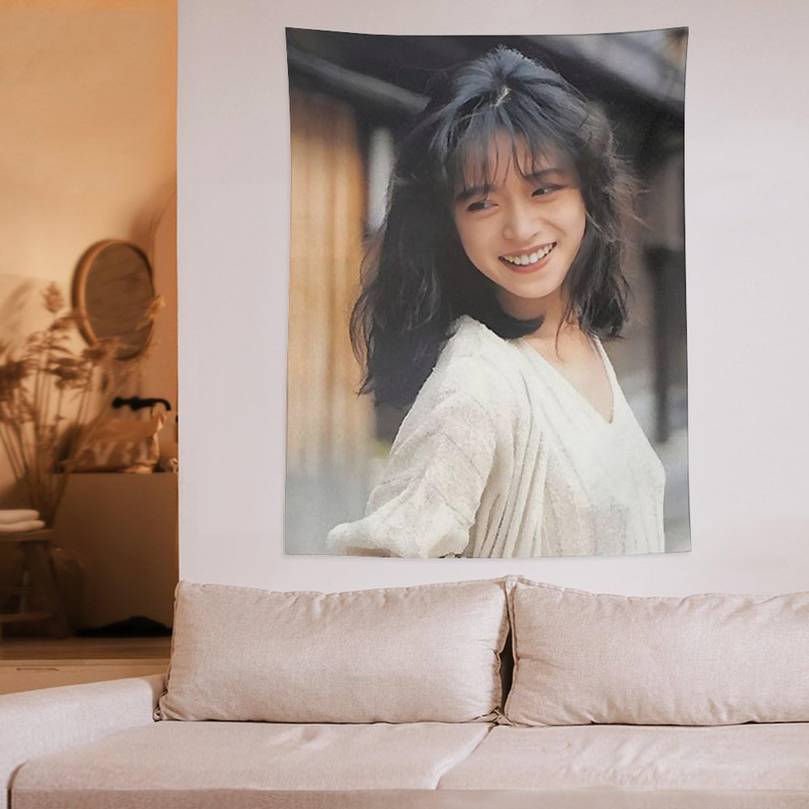 Amazon.co.jp: 中森明菜 タペストリー 吊り下げ ウォール