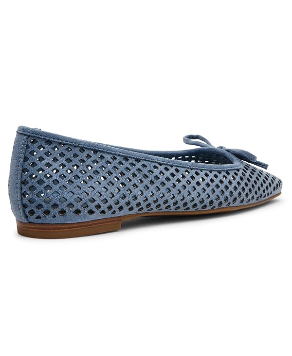 Anne Klein Women's Anna-P Blue 7 Medium by Anne Klein - Used condition - Image 2