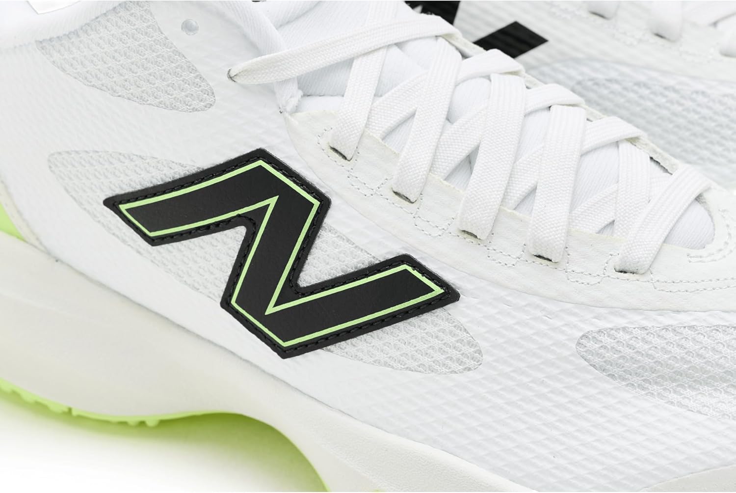 New Balance Unisex Adult Freezelx V5 Turf