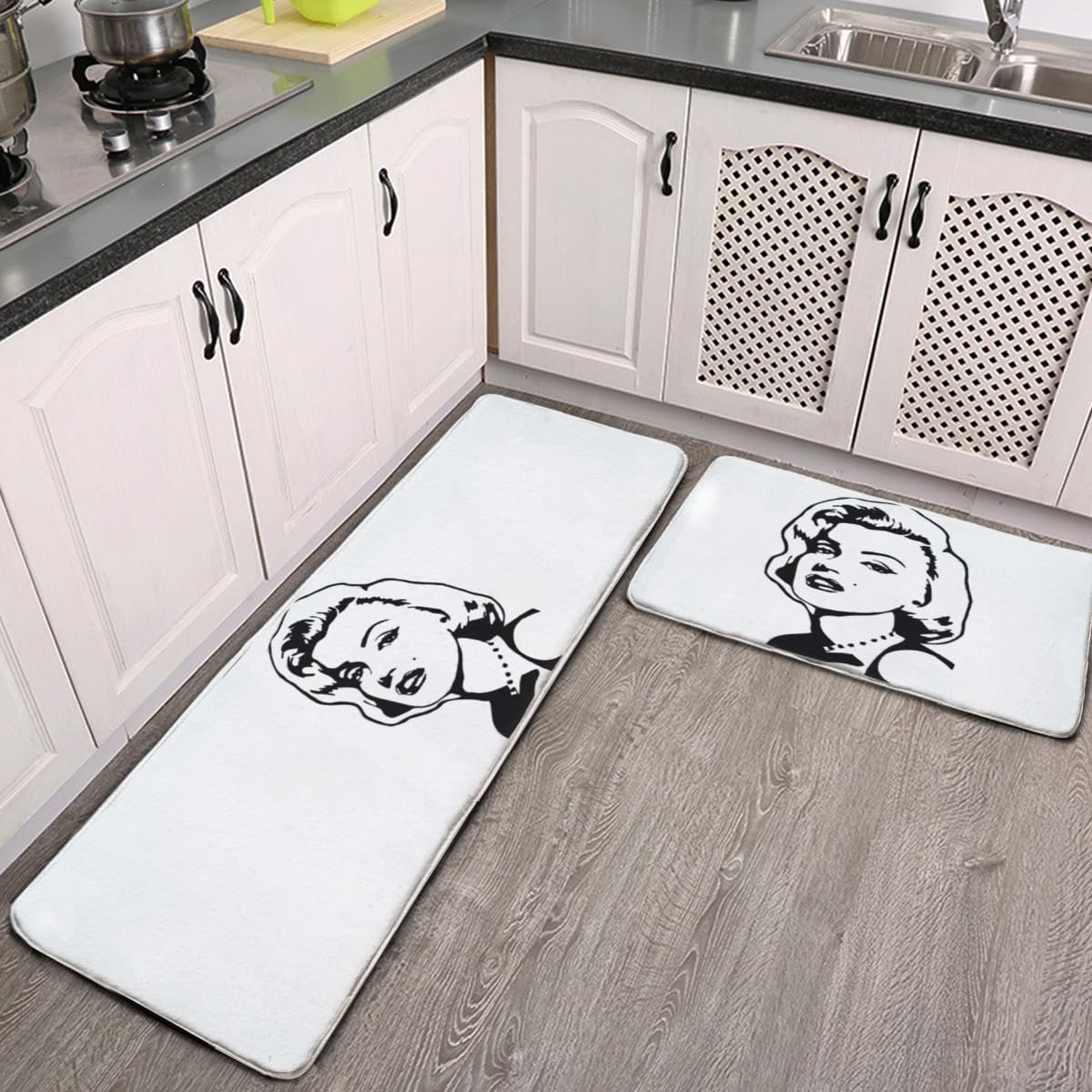Amazon｜マリリン モンローマット キッチンマット フランネルマット 