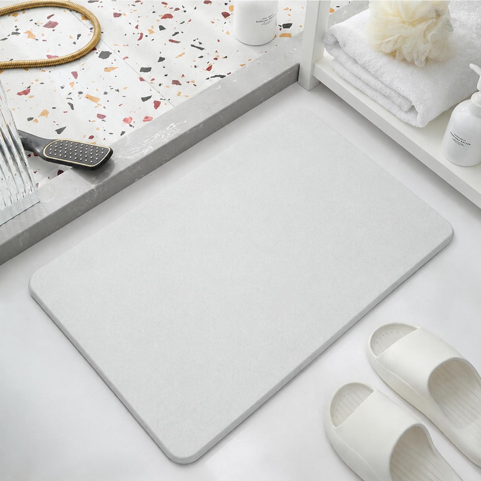 Tapis de bain en diatomite à séchage rapide, antidérapant, anti-moisissure, absorbant, pour sol de salle de bain, livré avec tapis antidérapant et papier de verre (blanc, 39 x 60 x 0,9 cm)