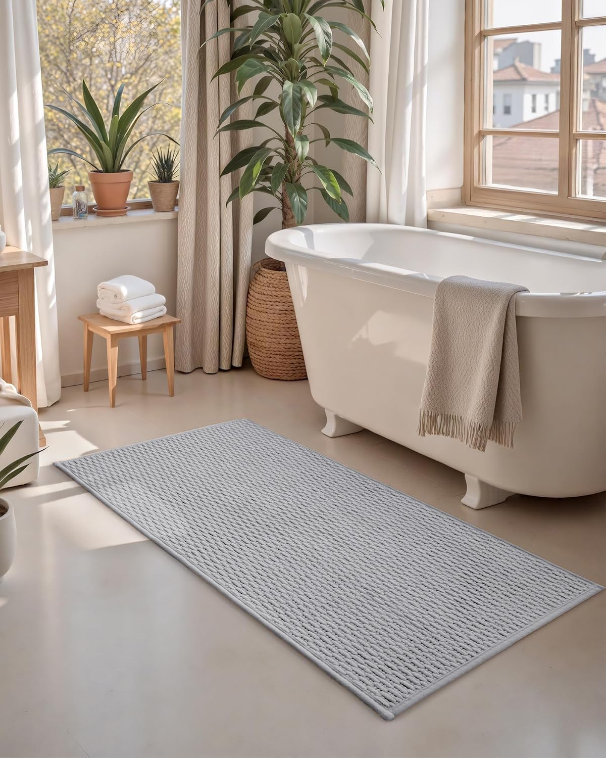 Color&Geometry Bathroom Rugs with Rubber Backing, Non Slip Machine Washable Bath Mat, Soft Absorbent Chenille Boho Carpet for Bathroom Floor, Tub and Shower,24"x36", Light Grey