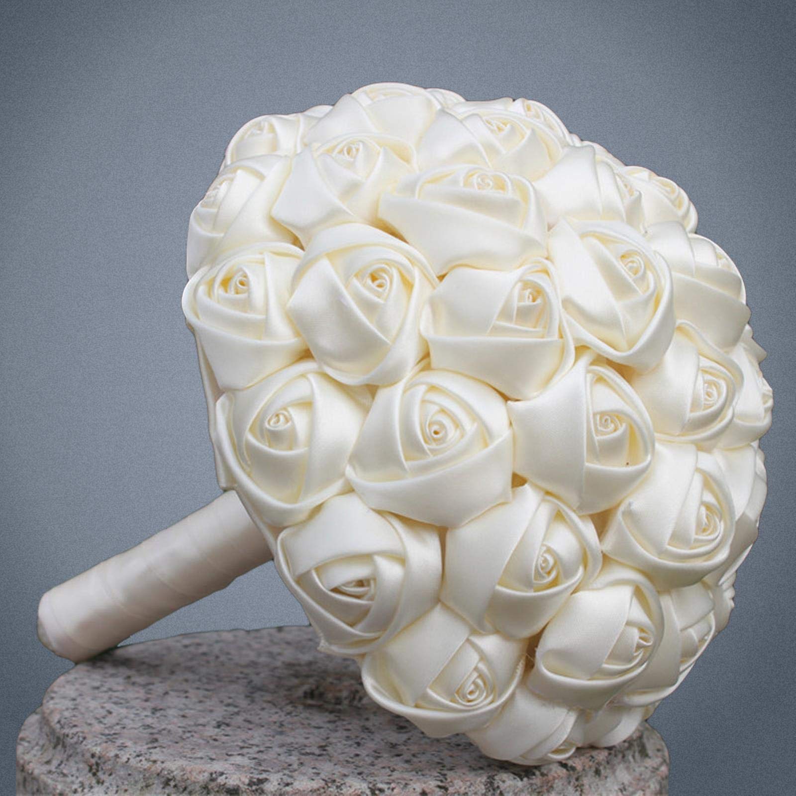 Bouquet de mariée en Soie Ivoire, pour Demoiselle d'honneur/mariée, avec Support en Satin Bleu lac, 15 cm de diamètre, Motif pastèque 18 cm.