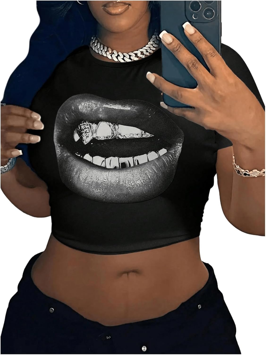 WDIRARA Women's Graphic Lip Print Crop Tee Shirt Round Neck Short Sleeve T-Shirt Slim Fit Top