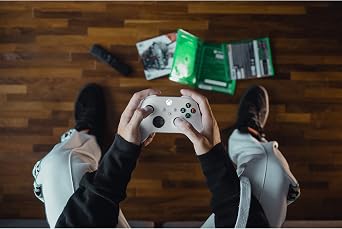 Xbox Wireless Controller – Robot White Series X|S, One, and Windows Devices