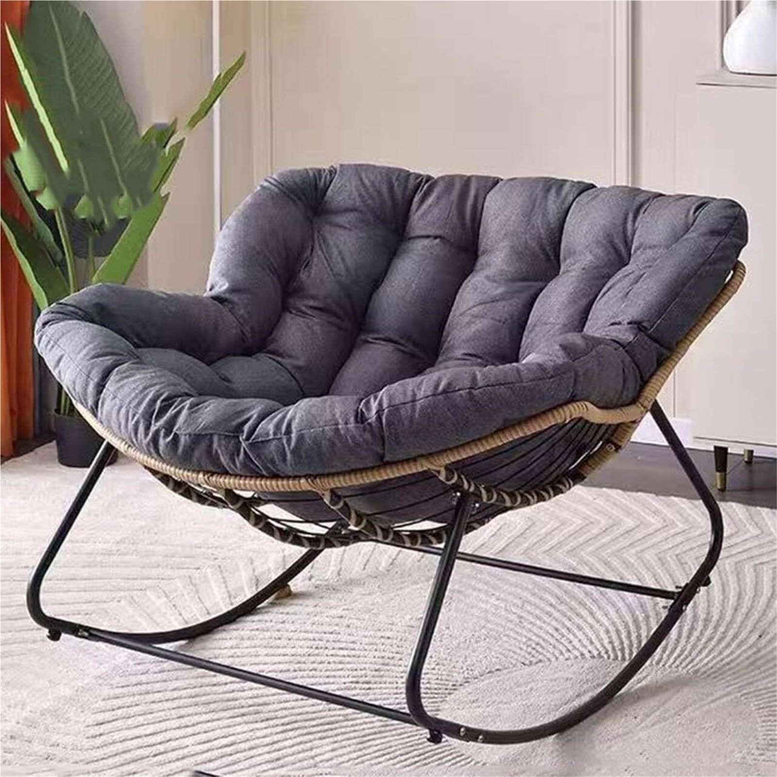 Mesa gris para columpio de jardín: rincón de lectura en terrazas y patios