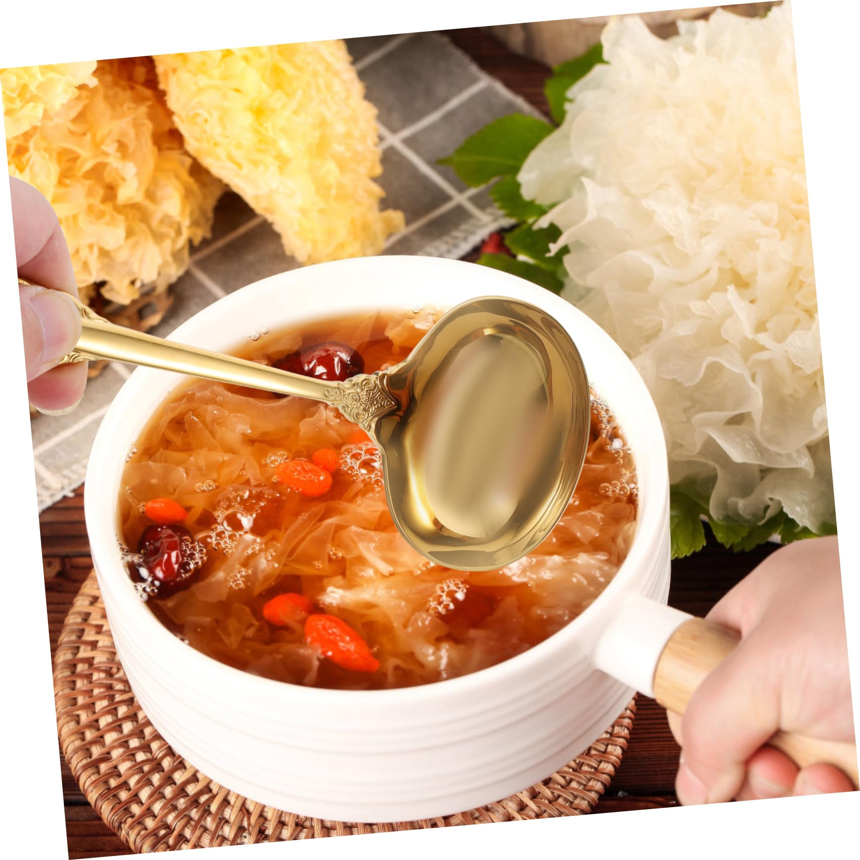 DECHOUS Gold Stainless Steel Soup Ladle Elegant Western-style Cooking Spoon for Hotpot Soups Multi-use Utensil Easy to Clean for Dining Table Special Occasions