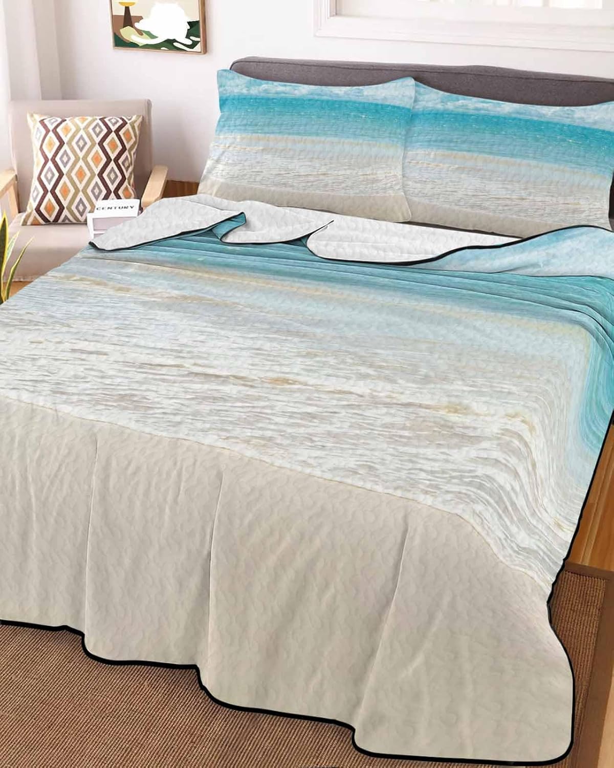 King Size Quilt Set, Summer Beach Blue Ocean Lightweight Bedspread Coverlet Set Soft Microfiber Summer Quilt with 2 Pillow Shams, White Clouds Gradient Waves 3 Piece Comforter Bedding Set