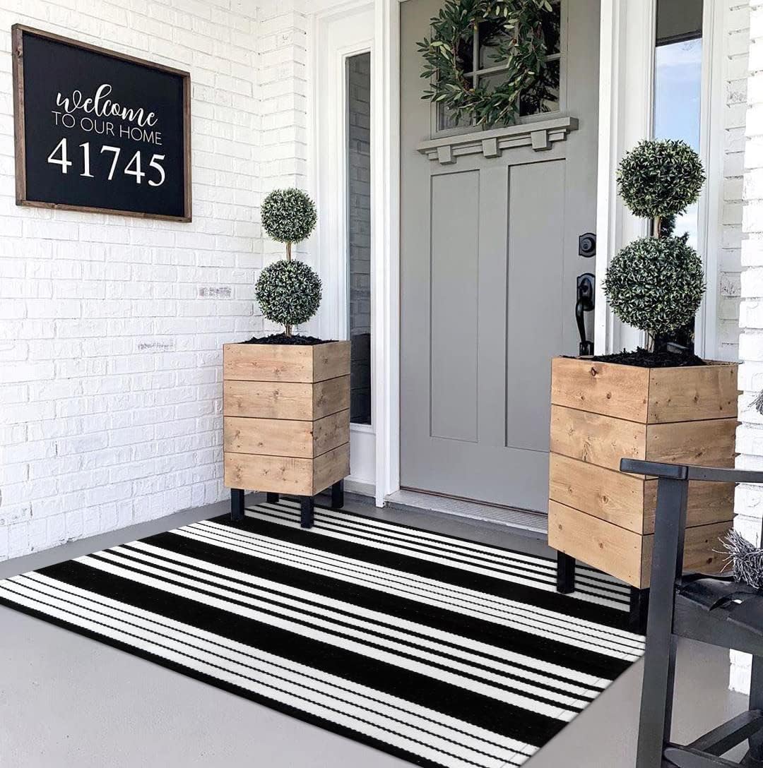 Black and White Outdoor Rug 3' x 5', Washable Rugs Front Door Mat Cotton Woven Area