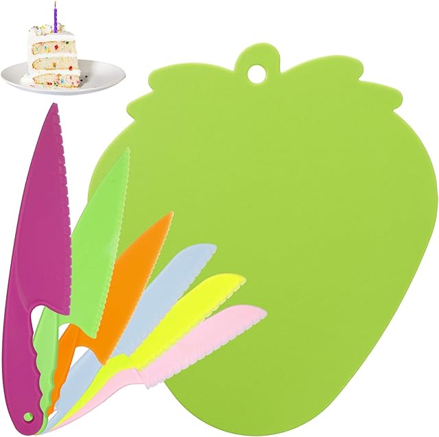 LORELO Kids Kitchen Knife Set and Cutting Board, Children's Safe Cooking Set, 7 PCS Colorful Knives and 1 Strawberry Cutting Board,Serrated Edges Knife for Fruit and Vegetables(Green)