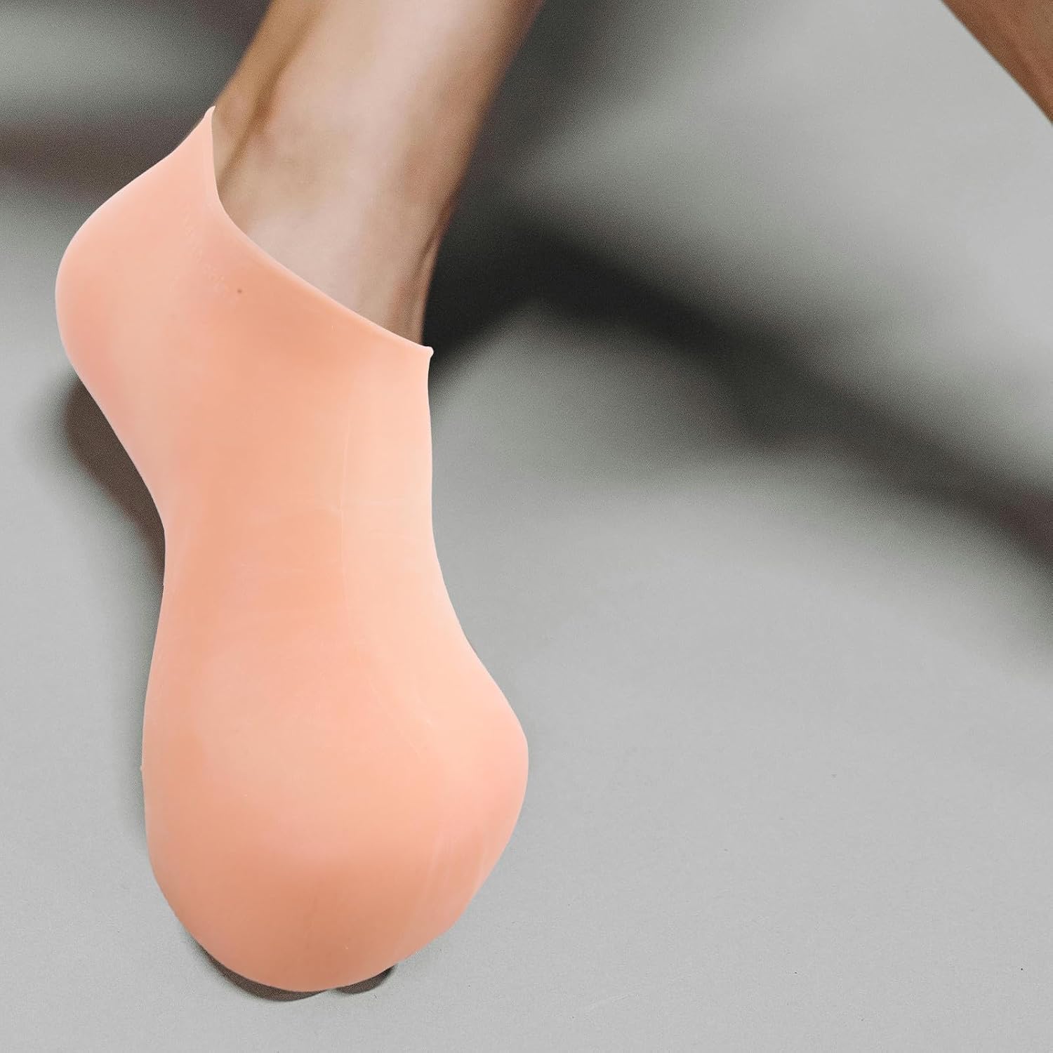 Reusable Moisturizing Foot Socks 2 Pairs L 38-40 Exfoliating Gel Foot Gloves for Women