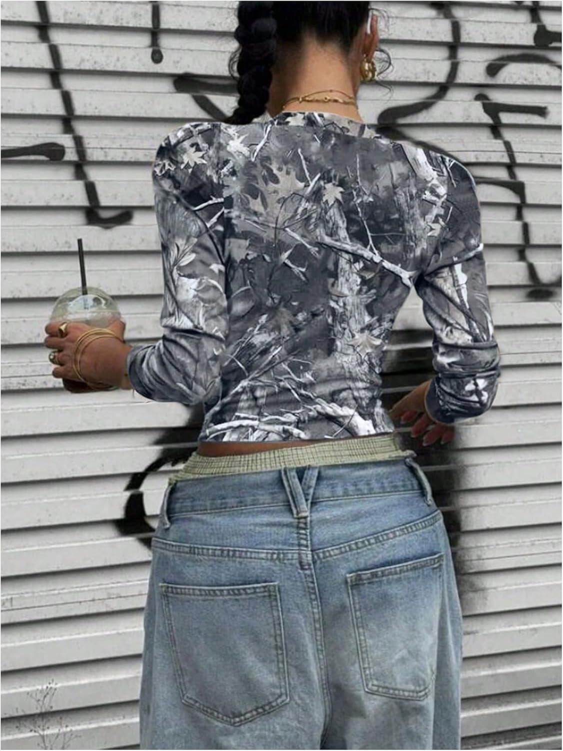 SOLY HUX Women's Y2k Camo T Shirt Crew Neck Long Sleeve Slim Fit Tee Going Out Crop Tops - Image 2