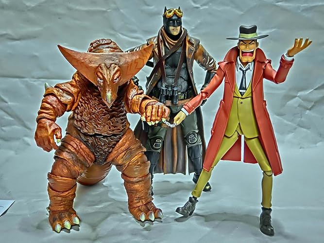 Amazon.co.jp: S.H.フィギュアーツ 銭形警部 『ルパン三世』(魂ウェブ
