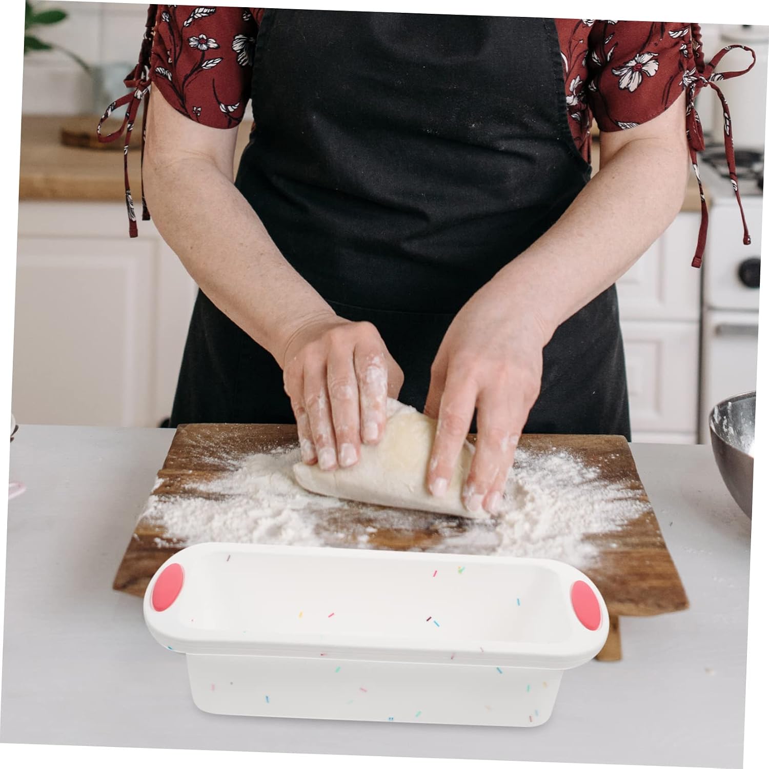 PRETYZOOM Household Non Stick Baking Mold for Bread and Cake Washable Silicone Bakeware for Toast Meatloaf and More for Home Kitchens Bakeries and Dessert Shops