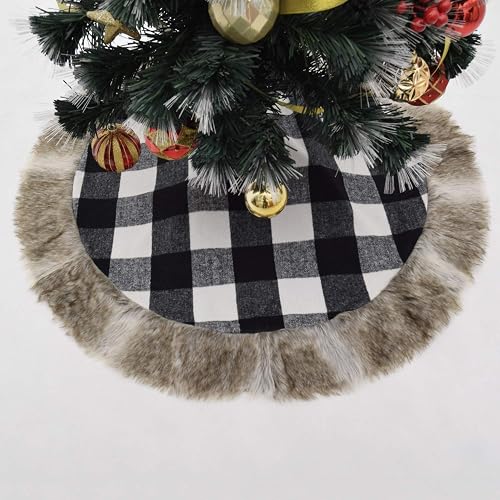 White and Black Buffalo Check Plaid Center, Deluxe Faux Fur