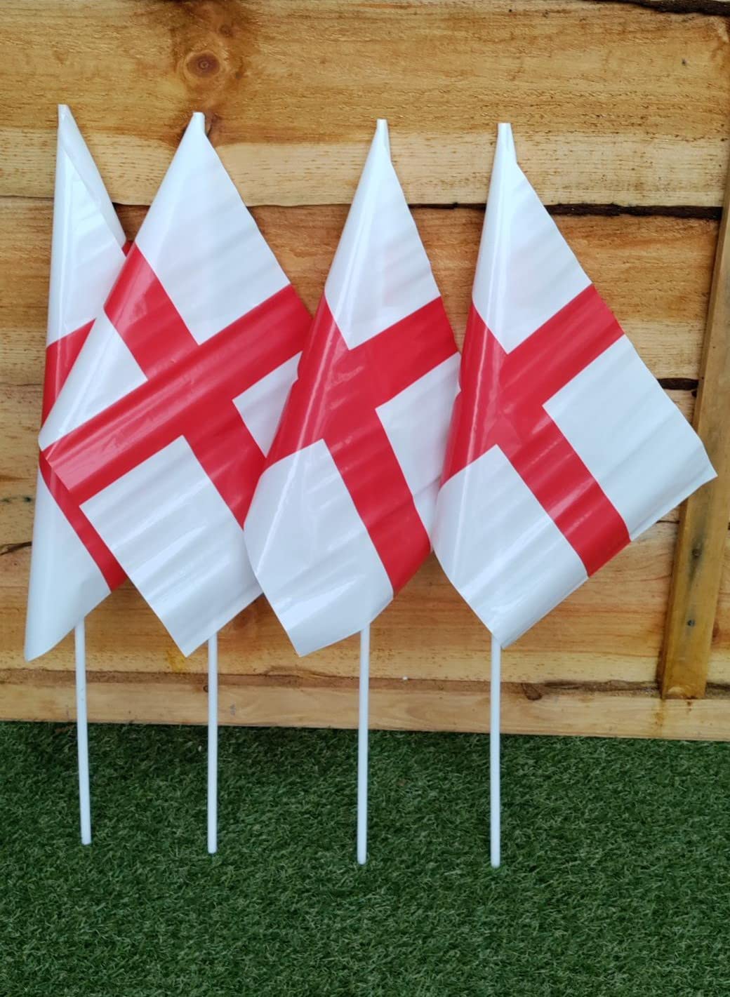 12 Bandierine Inghilterra Croce Di San Giorgio Su Bastone 30 Cm – Per Decorazioni Feste E Tifo Sportivo 14x21 Cm