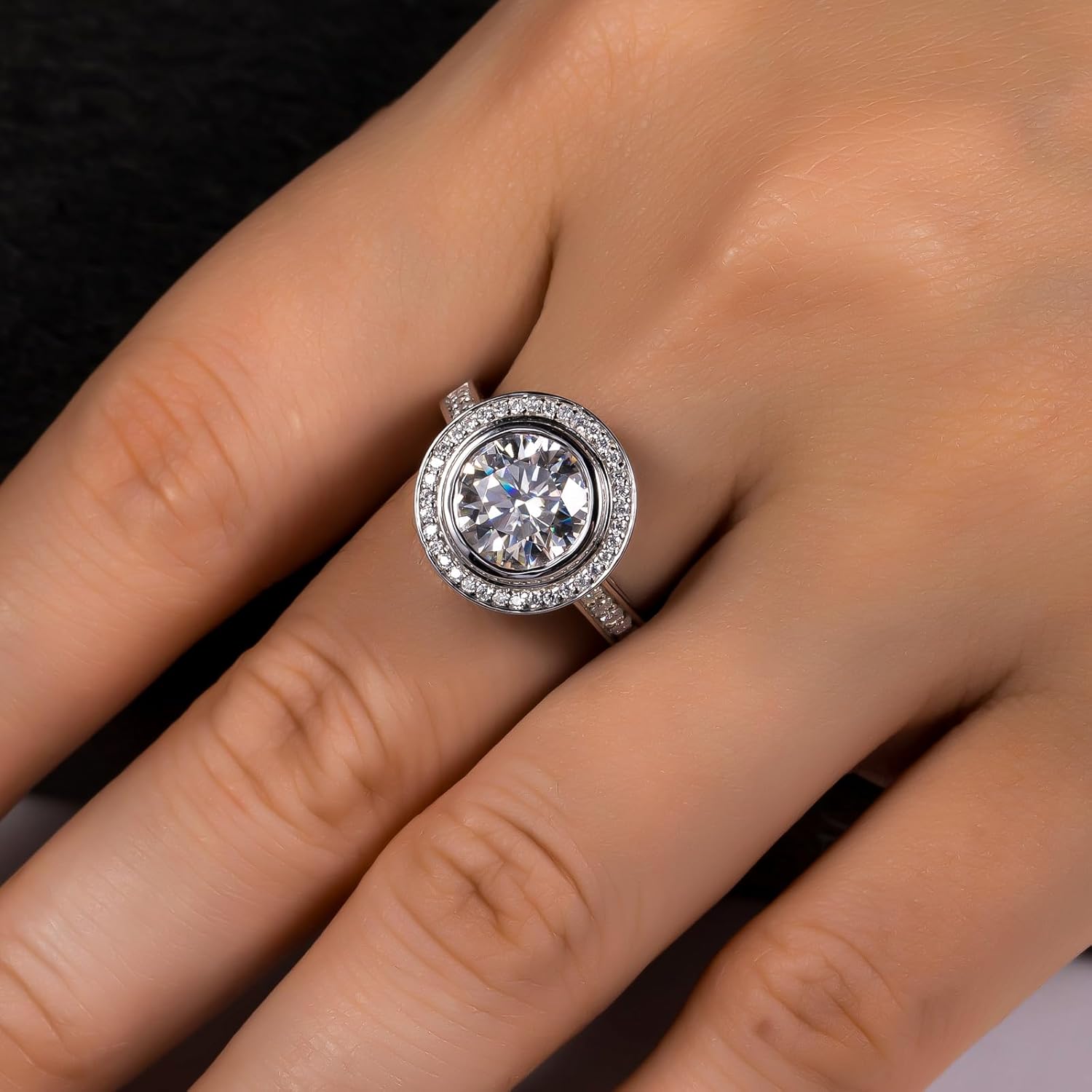 3CT/4CT Moissanite Vintage Engagement Ring Bezel Set Wedding Bands 925 Sterling Silver Round Cut D Color VVS1 Promise Ring for Women Solitaire with Certificate Elegant Gift Packed