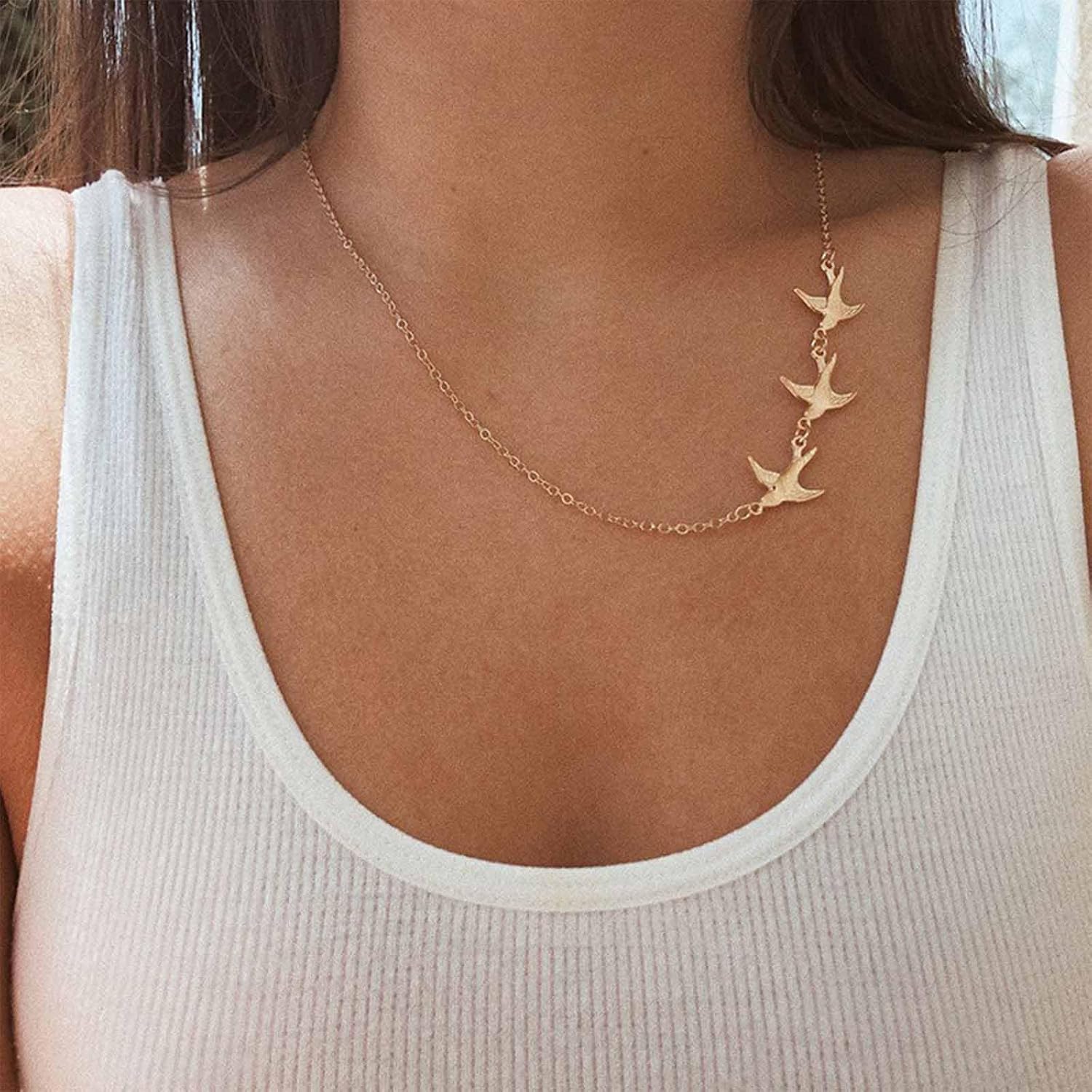 Vintage Peace Dove Pendant Necklace Dove Bird Choker Necklace Flying Swallow Necklace Gold Peace Dove Choker Necklace Jewelry for Women - Image 5