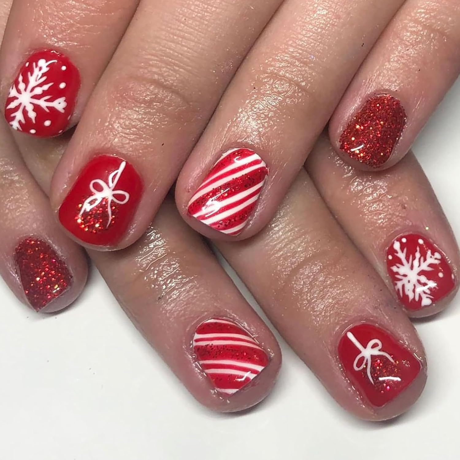 Christmas Press on Nails Short Square MABKJLF Fake Nails White & Red False Nails with Designs Snowflake Bow Glitter Full Cover Glossy Glue on Nails for Women Girls 24 Pcs Christmas Nails22